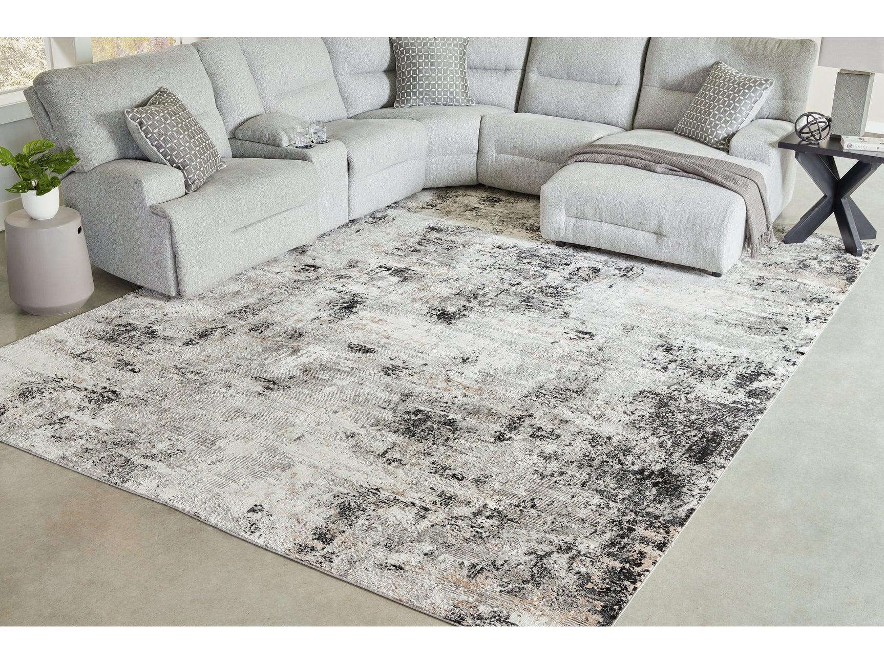 Langwell Black/Gray/White Extra Large Rug - Ornate Home