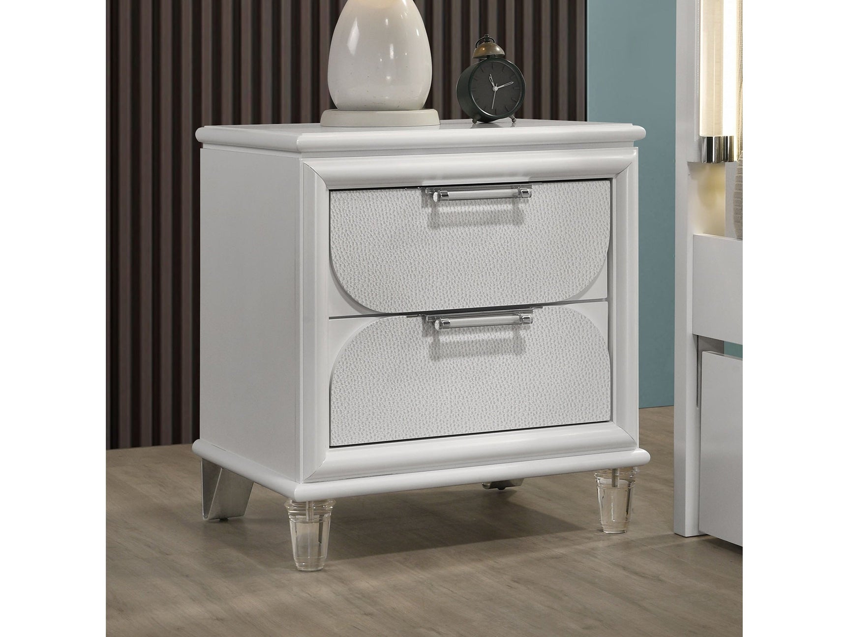 Lareina Pearl White Nightstand - Ornate Home
