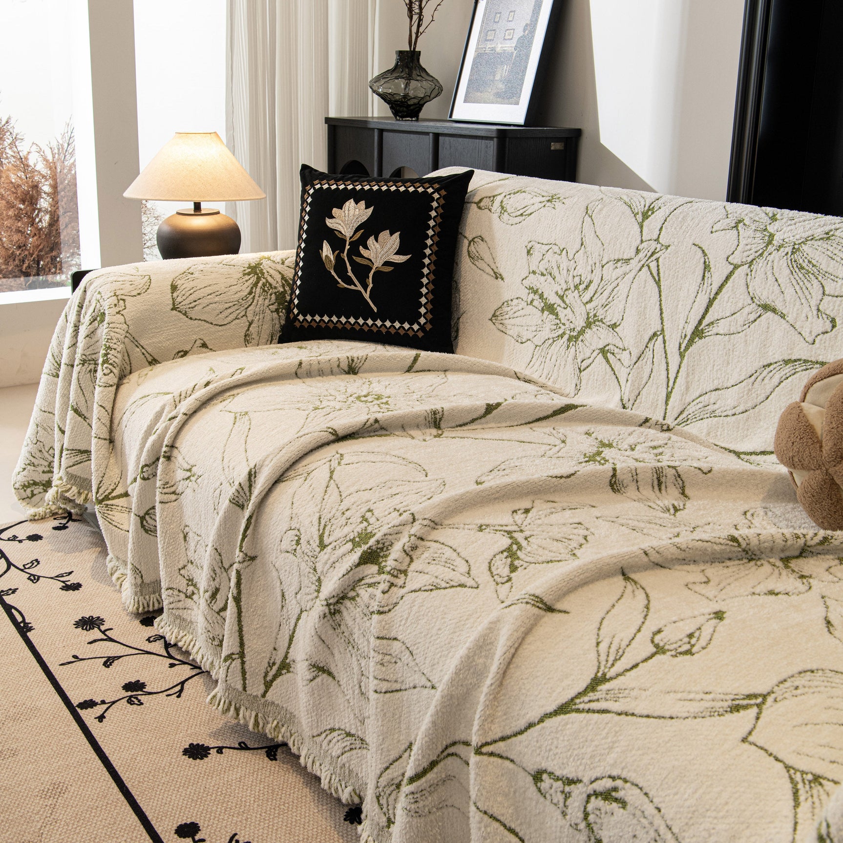 Large Floral Sofa Cover Throw Blanket, Plush Jacquard Non-Shedding Couch Cover for Pets - Ornate Home