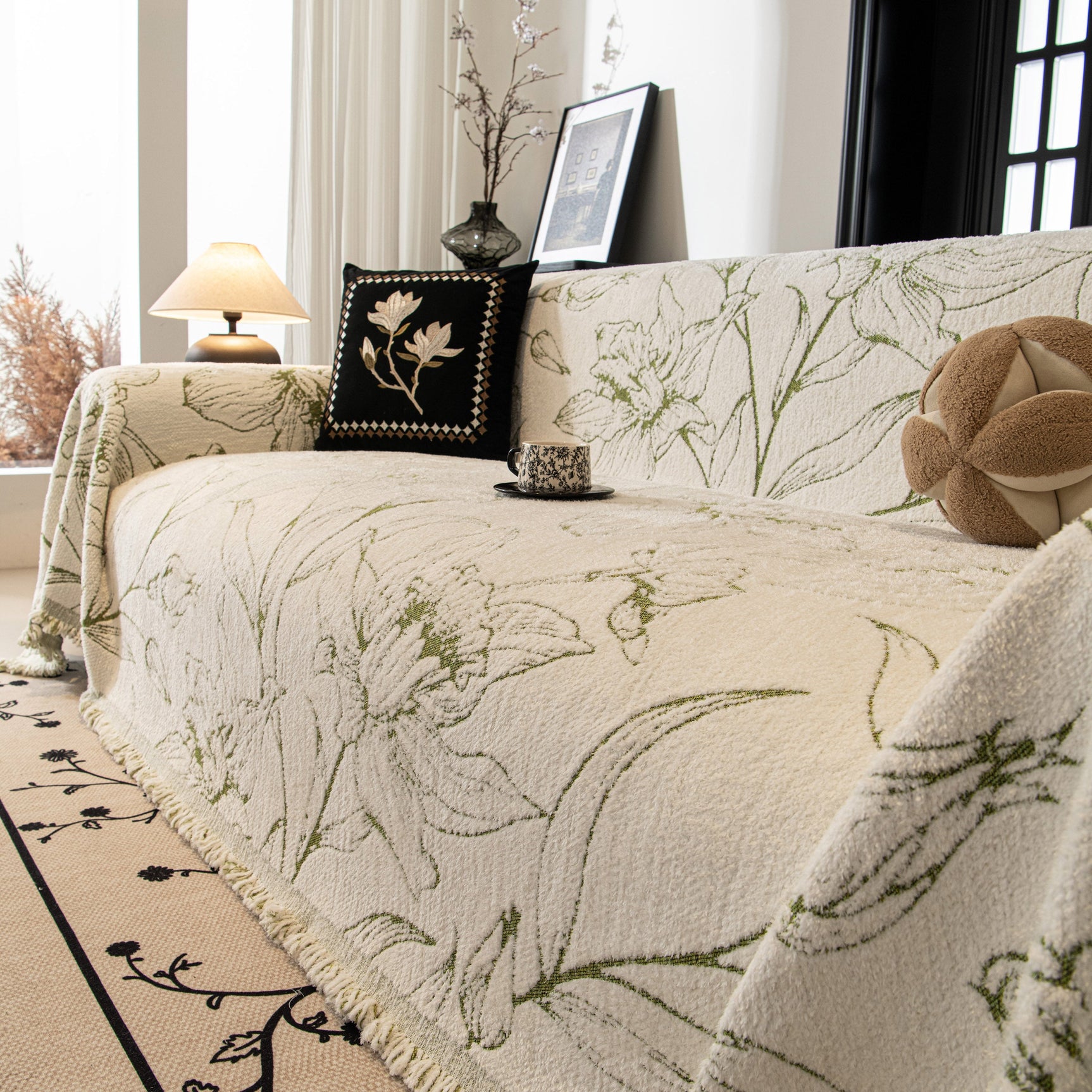 Large Floral Sofa Cover Throw Blanket, Plush Jacquard Non-Shedding Couch Cover for Pets - Ornate Home
