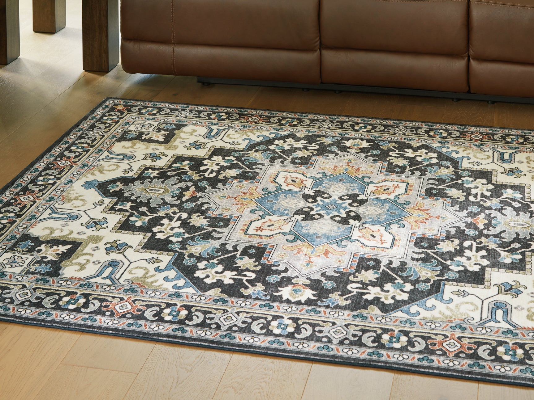 Leningston Black/Cream/Blue 5' x 7' Washable Rug - Ornate Home