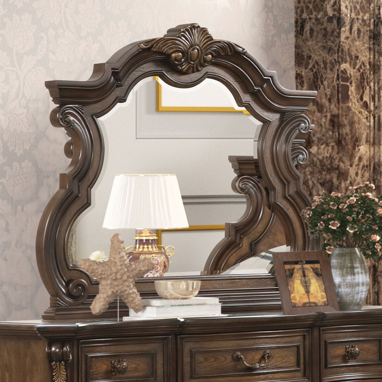 Leovanni Dark Brown Queen 5 Piece Bedroom Set w/2 Nightstands - Ornate Home