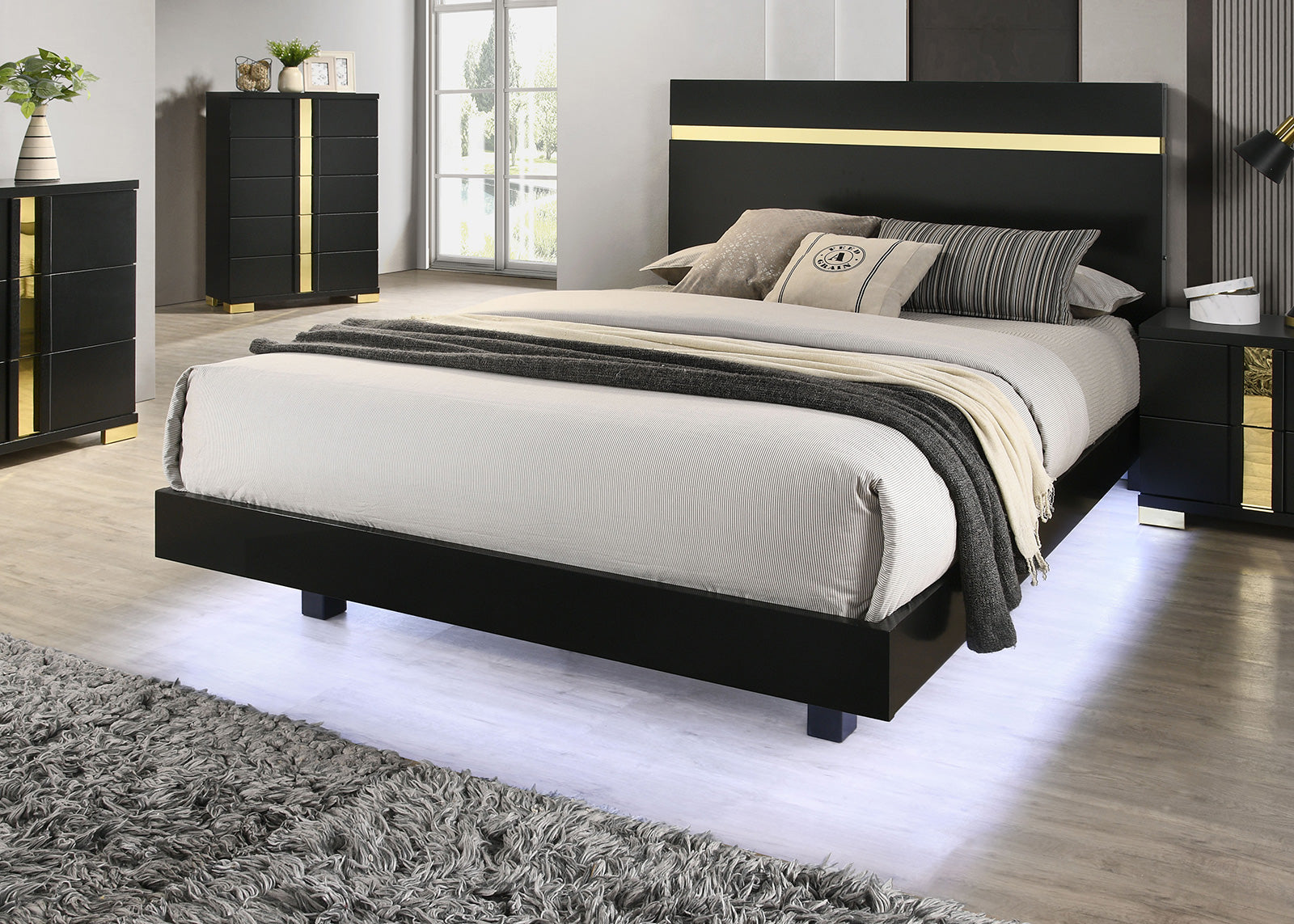 Lillestrom Black/Gold Twin Bed - Ornate Home