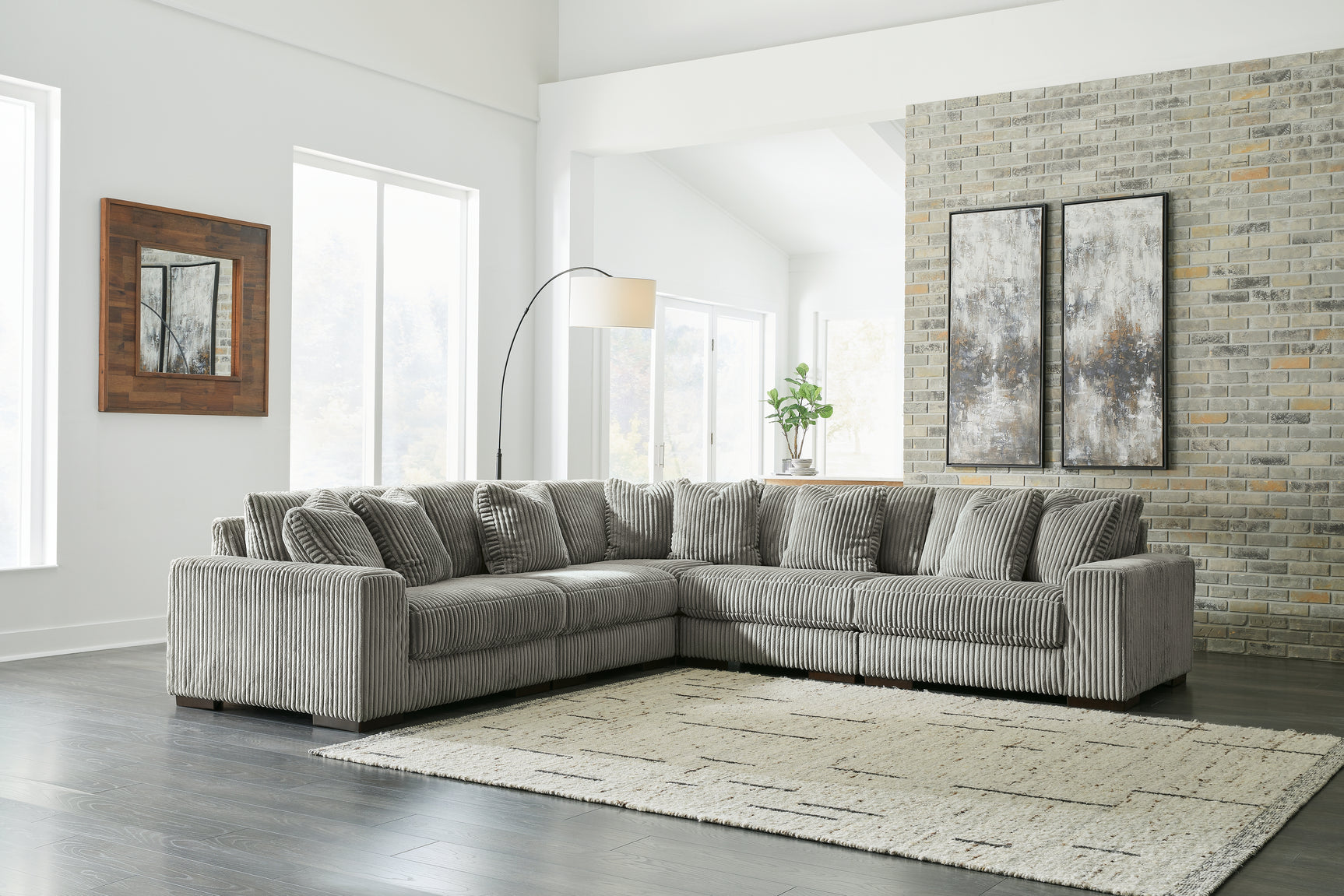 Lindyn Fog 5-Piece Sectional w/ Ottoman - Ornate Home
