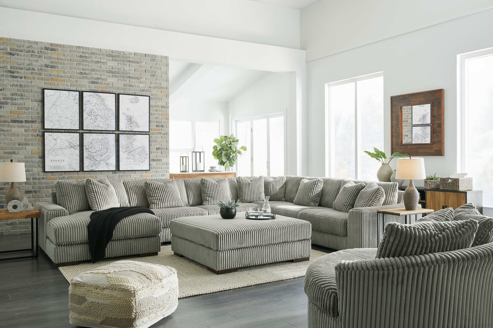 Lindyn Fog 6pc LAF Chaise Sectional (Online Special Price) - Ornate Home