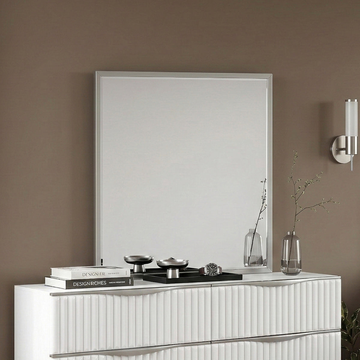 Linea White Mirror - Ornate Home