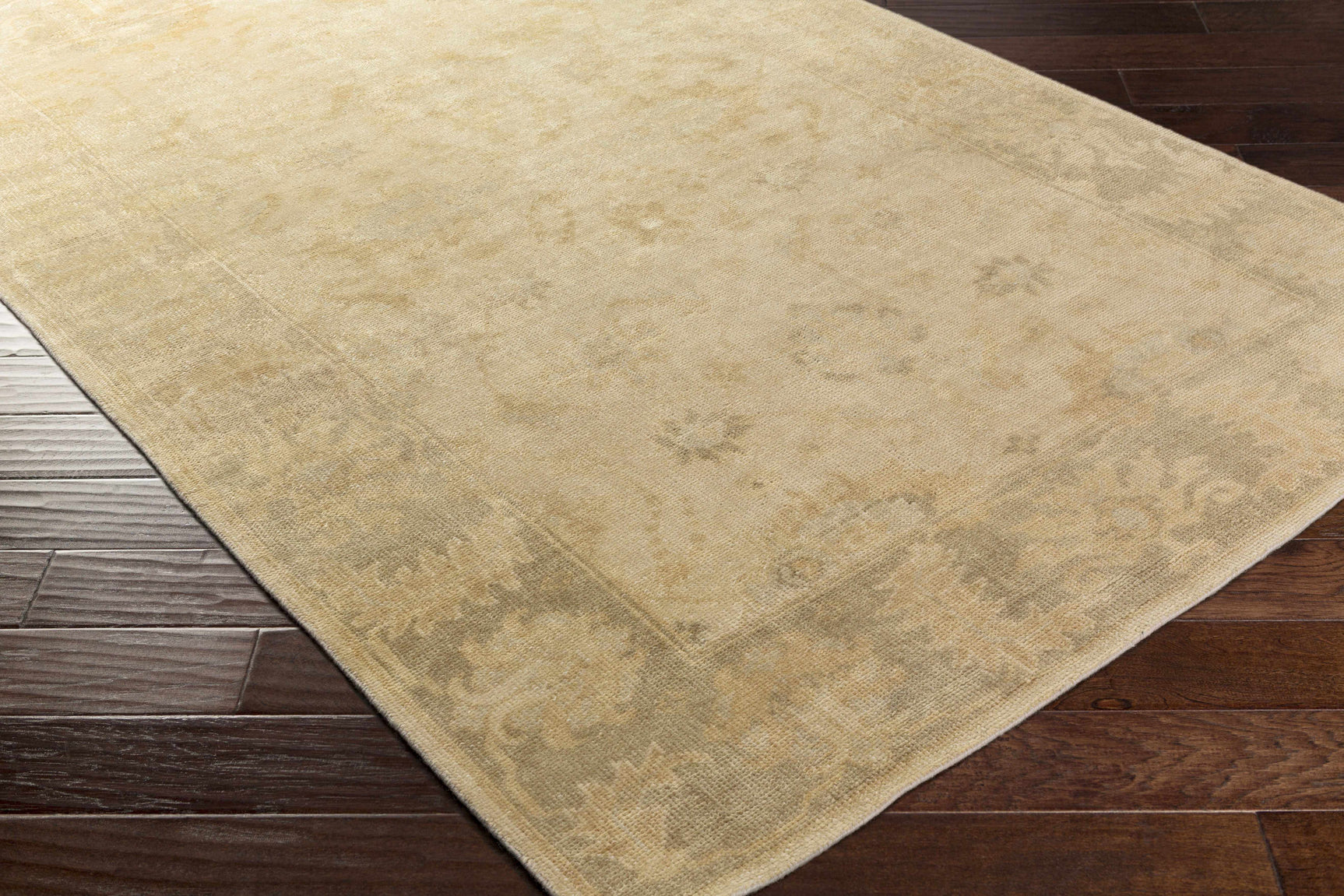 Longisland Clearance Rug - Clearance - Ornate Home