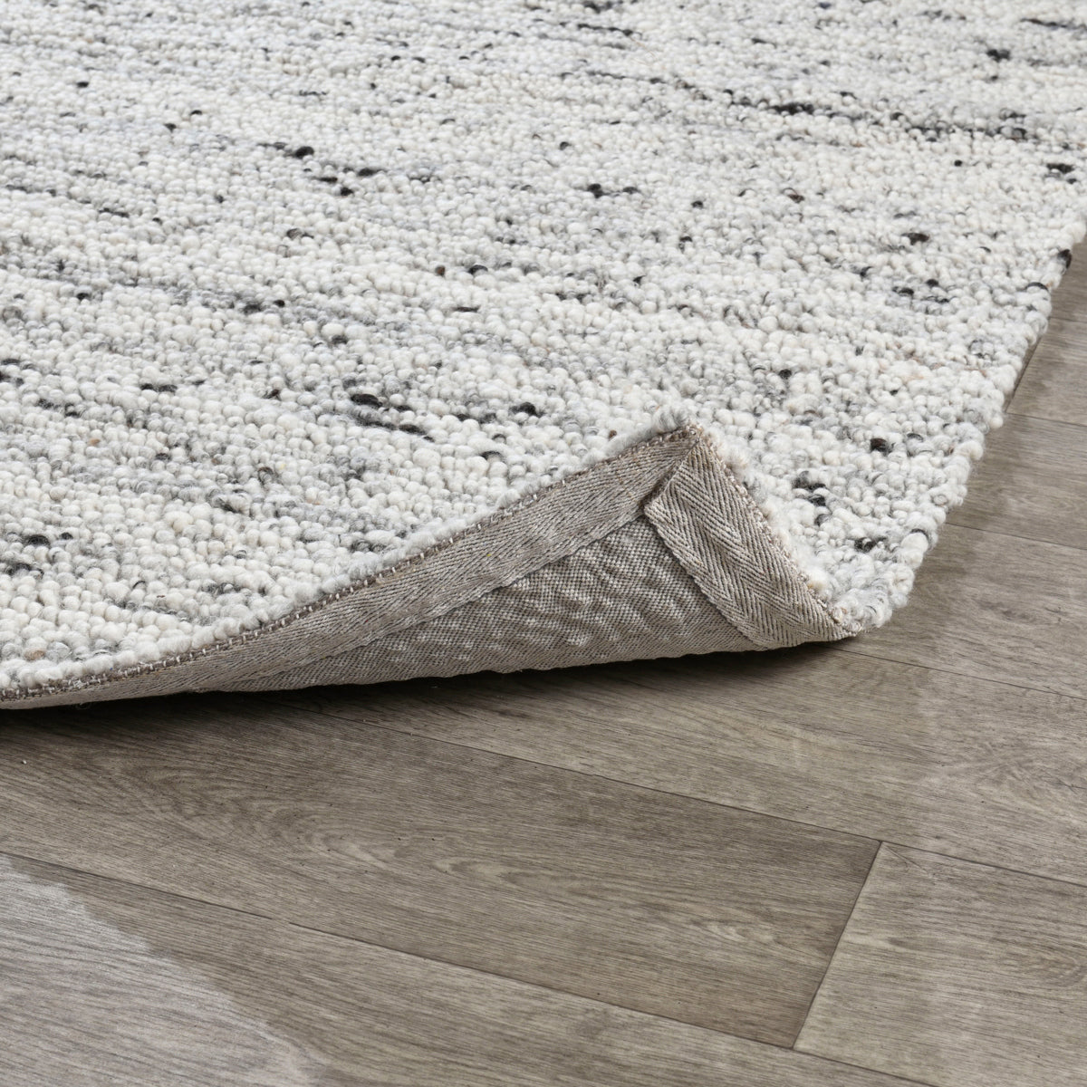 Loomis Ivory/Gray 8'x10' Rug