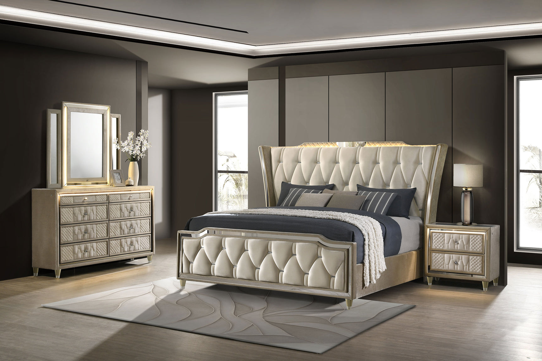 Lorient Ivory/Camel 4-piece California King Bedroom Set - Ornate Home