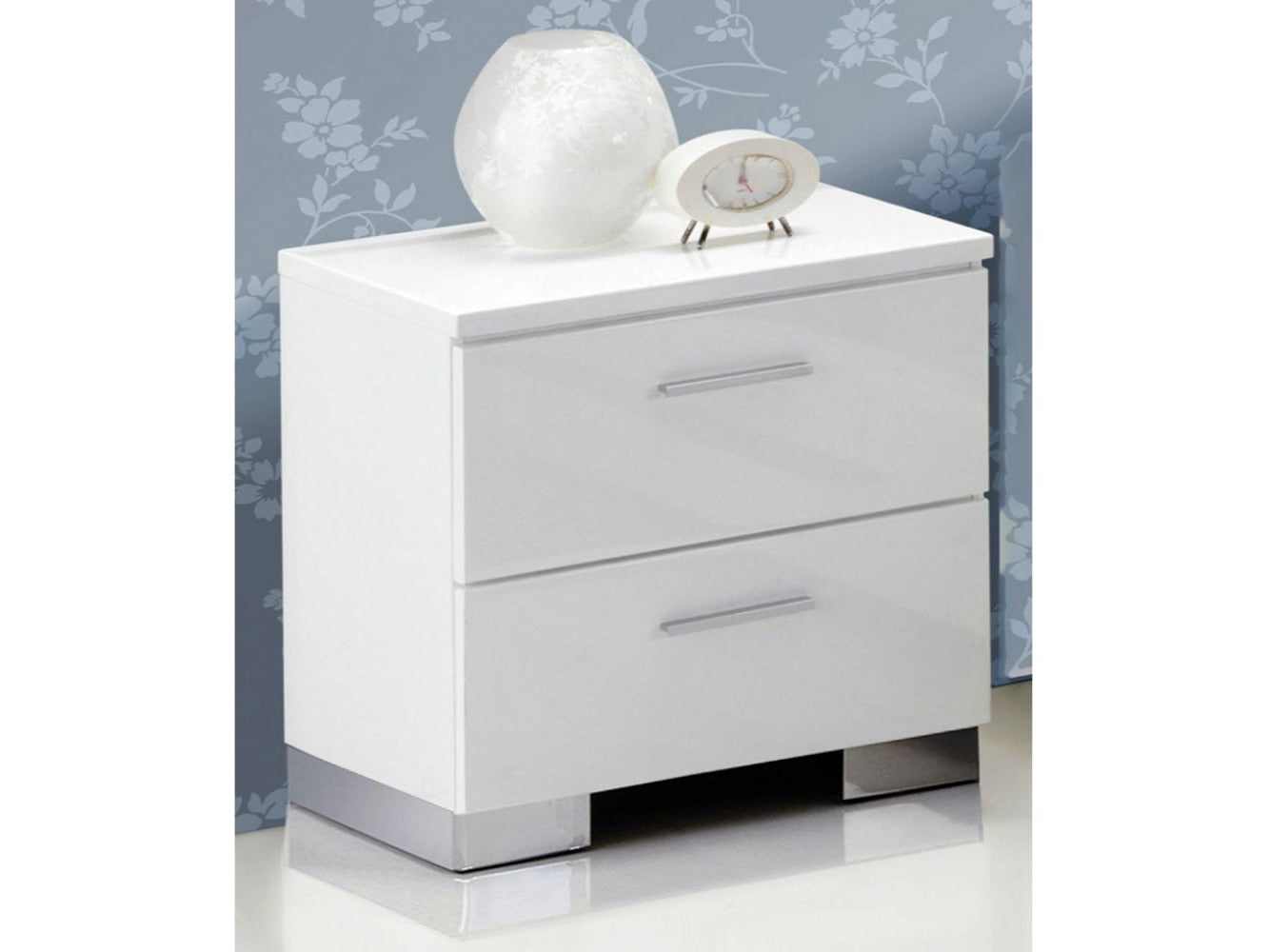 Lorimar White Nightstand - Ornate Home