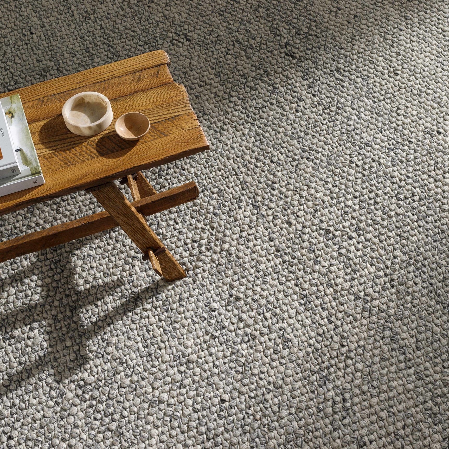 Lucerne LNE-1001 Gray Wool Rug - Ornate Home