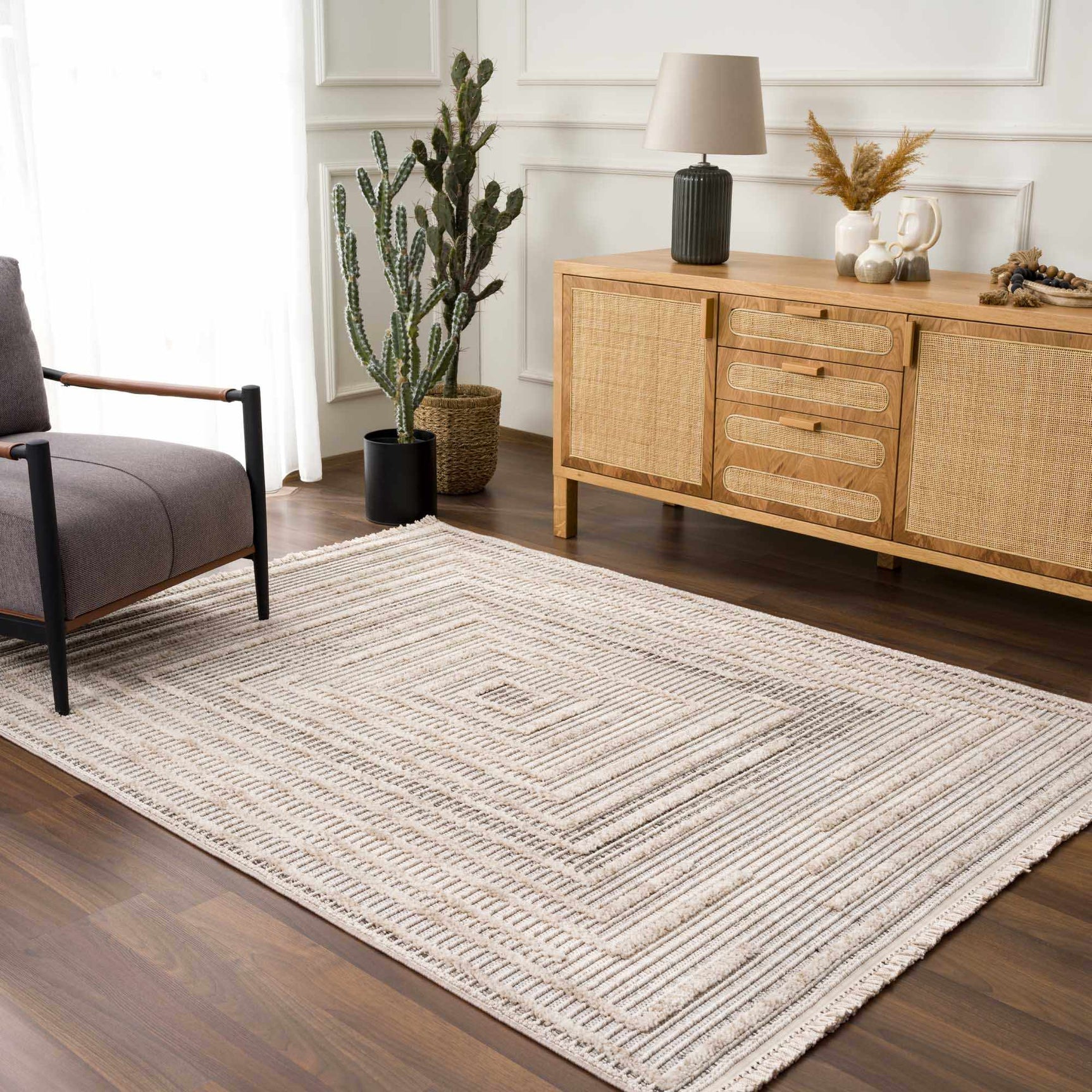 Lunao Elegant High/Low Area Rug - Ornate Home