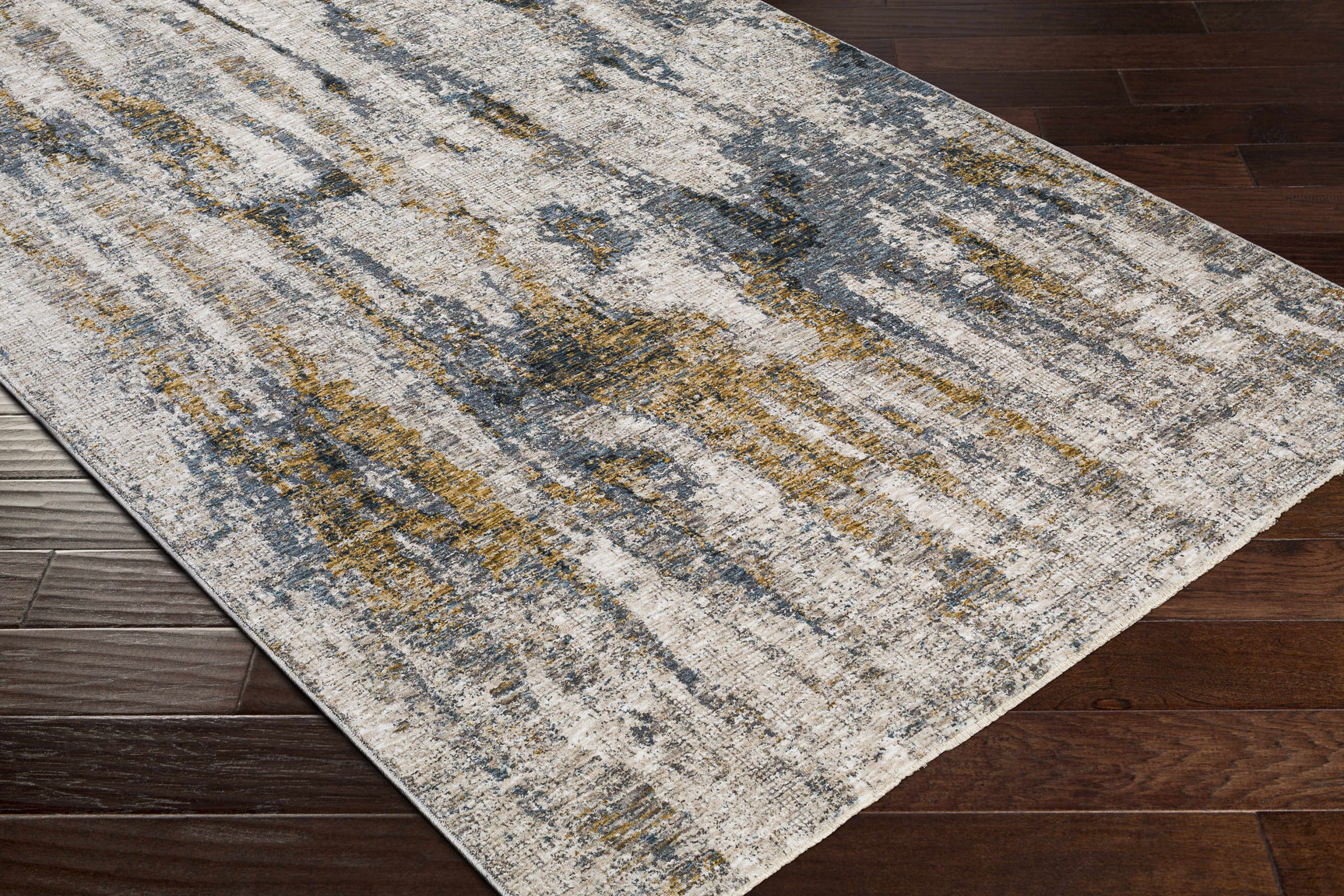 Lurnea Luxe Fringe Rug - Ornate Home