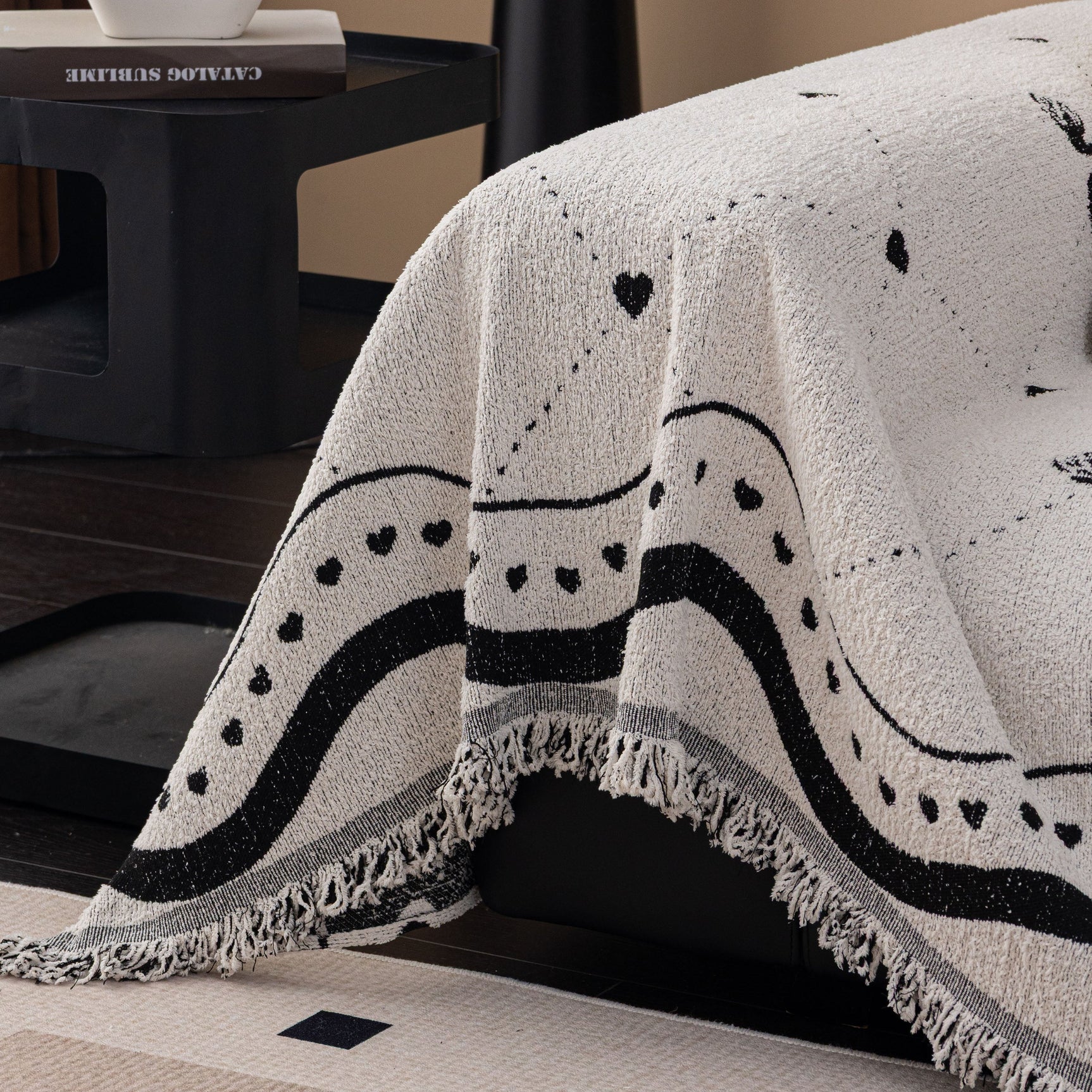 Luxurious Jacquard Couch Cover, Snag-Resistant Pet Friendly Couch Throw with Fringe - Ornate Home
