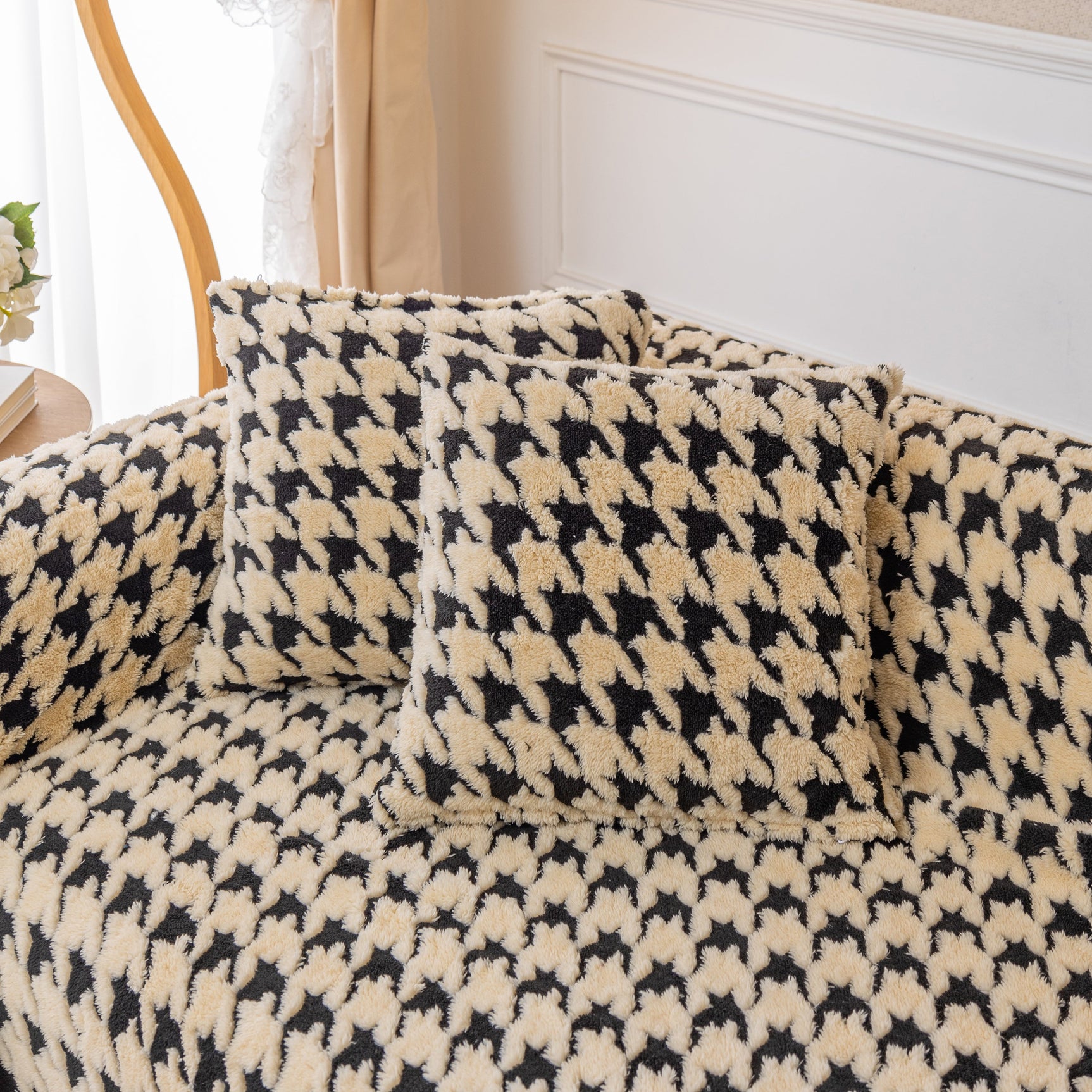 Luxury Plush Universal Couch Cover Blanket, Washable Couch Protector Houndstooth Sofa Covers - Ornate Home