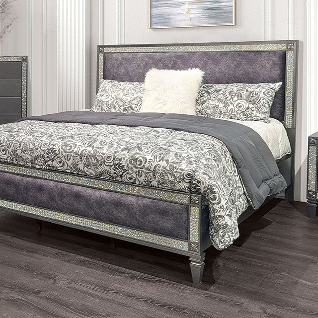 Lyanne Gray 5 Pc. Queen Bedroom Set w/ Chest - Ornate Home