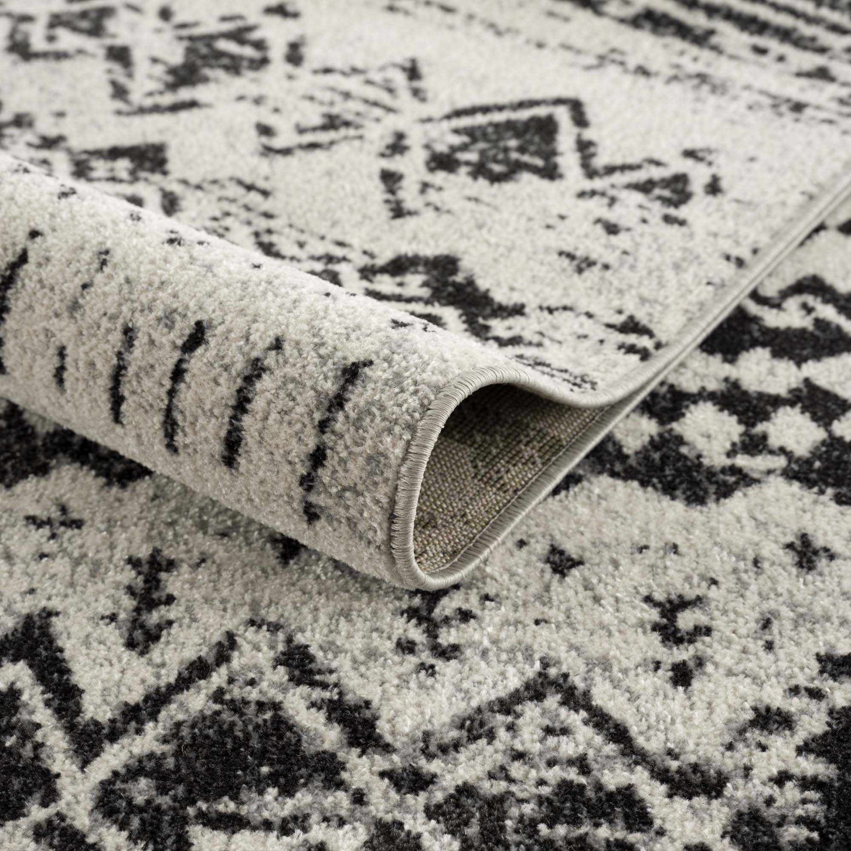 Lyssons Washable Area Rug - Ornate Home