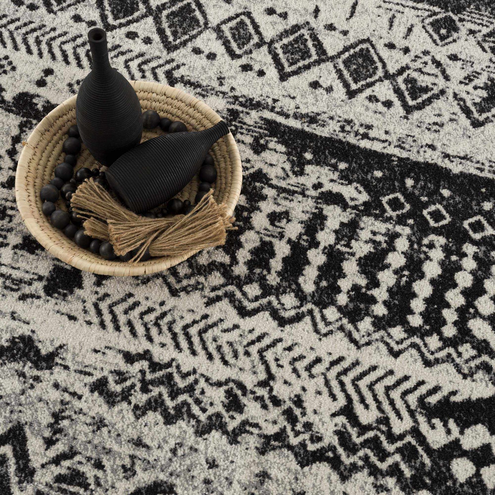 Lyssons Washable Area Rug - Ornate Home