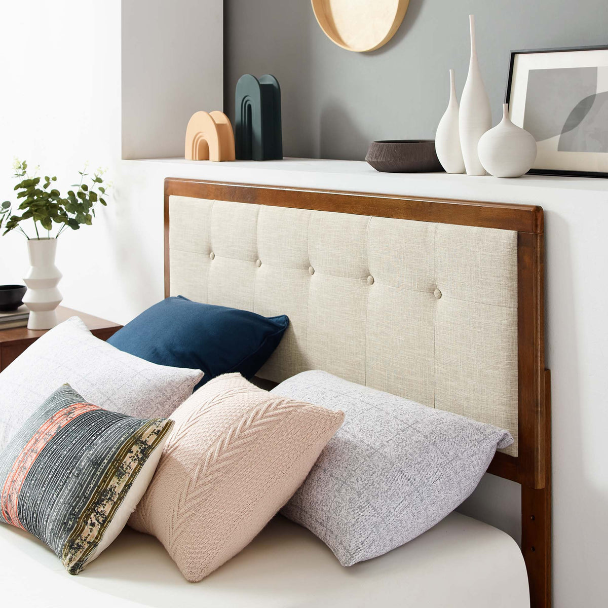 Willow Walnut/Beige Wood King Platform Bed With Angular Frame
