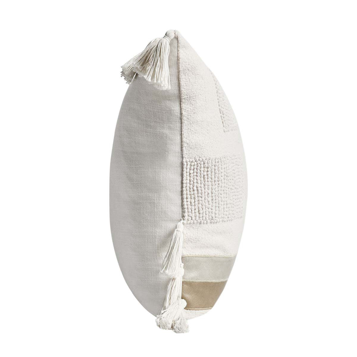 MP Packer Ivory 22x22 Throw Pillow (Set of 2) - Ornate Home