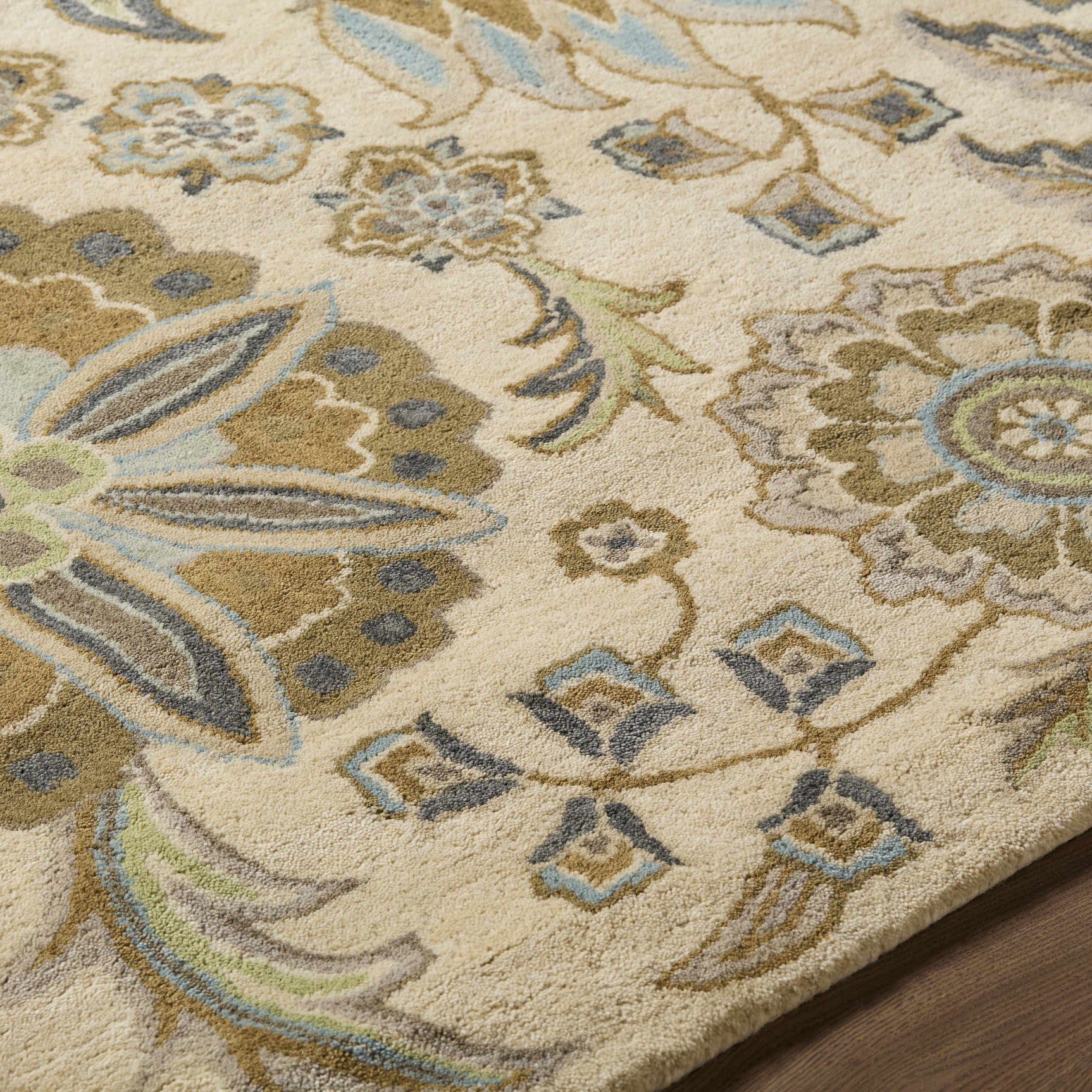 Mack Floral Wool Area Carpet - Ornate Home