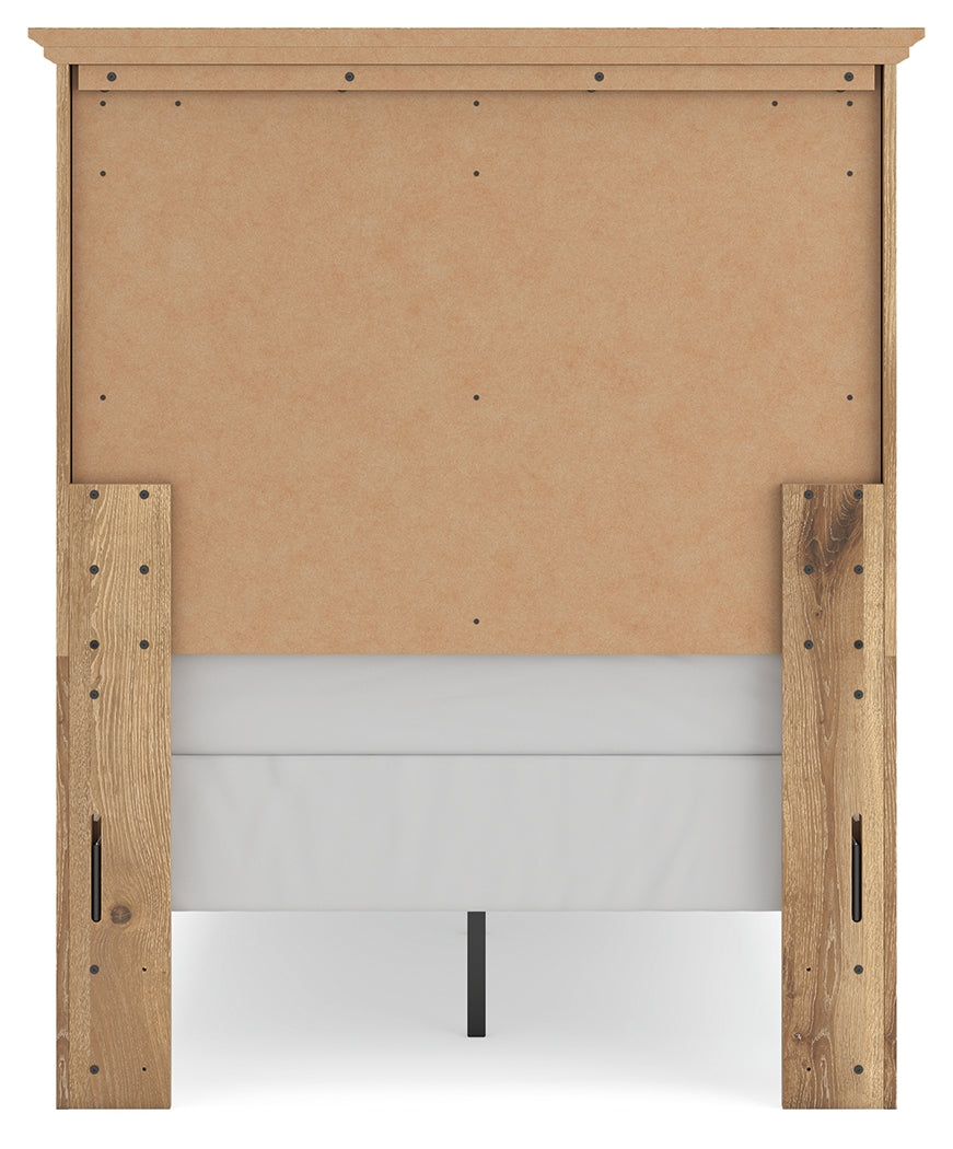 Makidern Tan Twin Panel Bed, Dresser and Mirror - Ornate Home