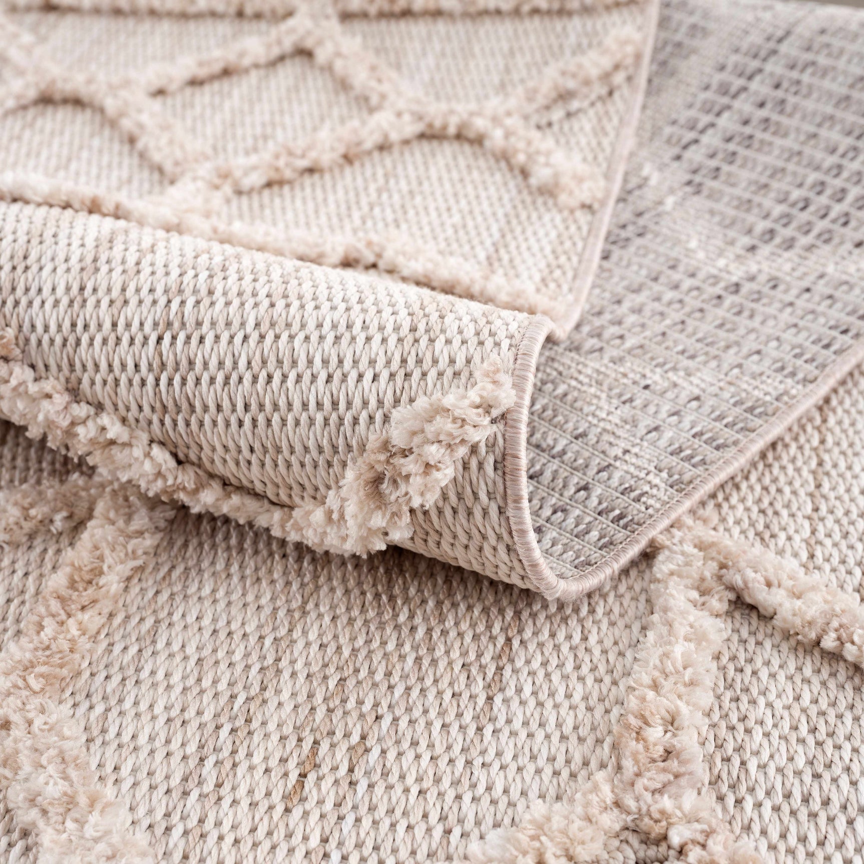 Malilinao Area Rug - Ornate Home