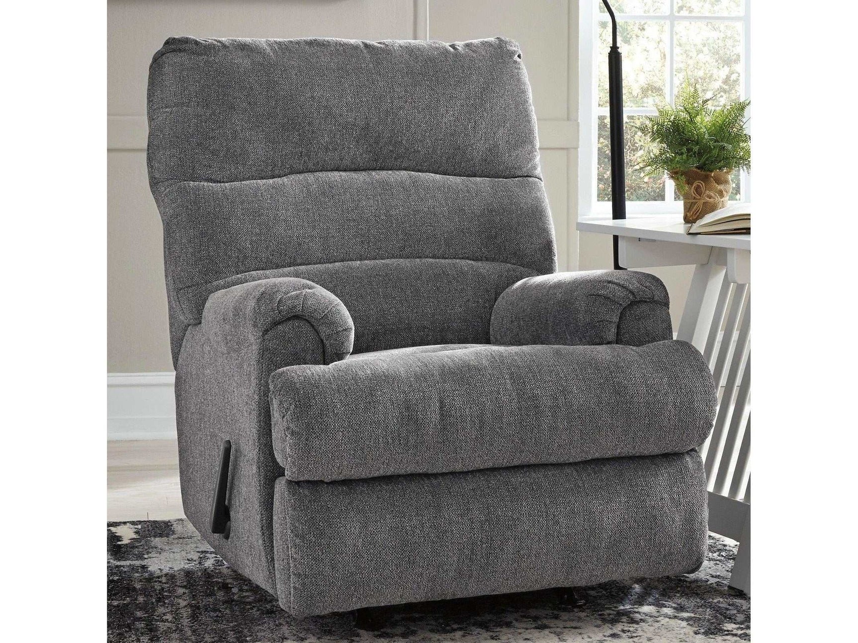 Man Fort Manual Recliner (Online Special Price) - Ornate Home
