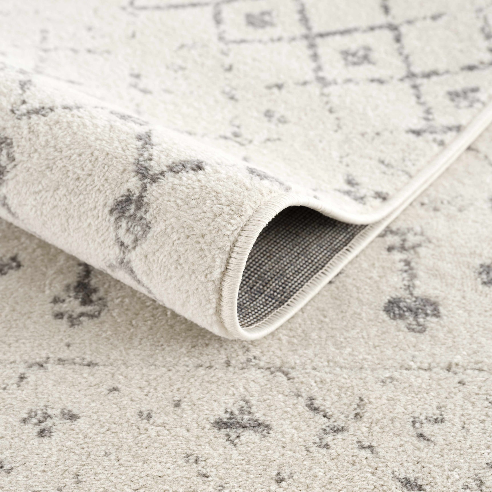 Marash KMRSH-4606 Area Rug - Clearance - Ornate Home