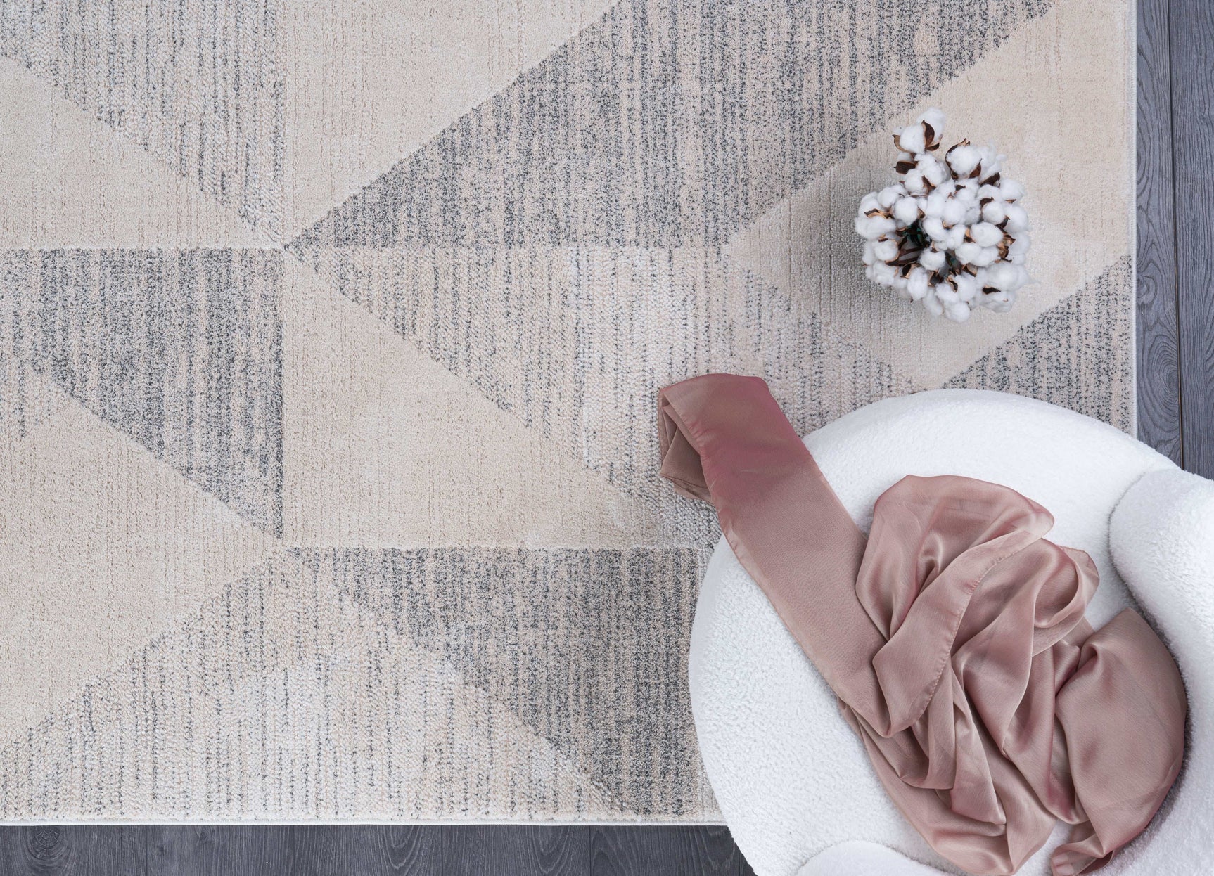 Matisse Woven Non-Slip Indoor Geometric Triangle Area Rug - Ornate Home