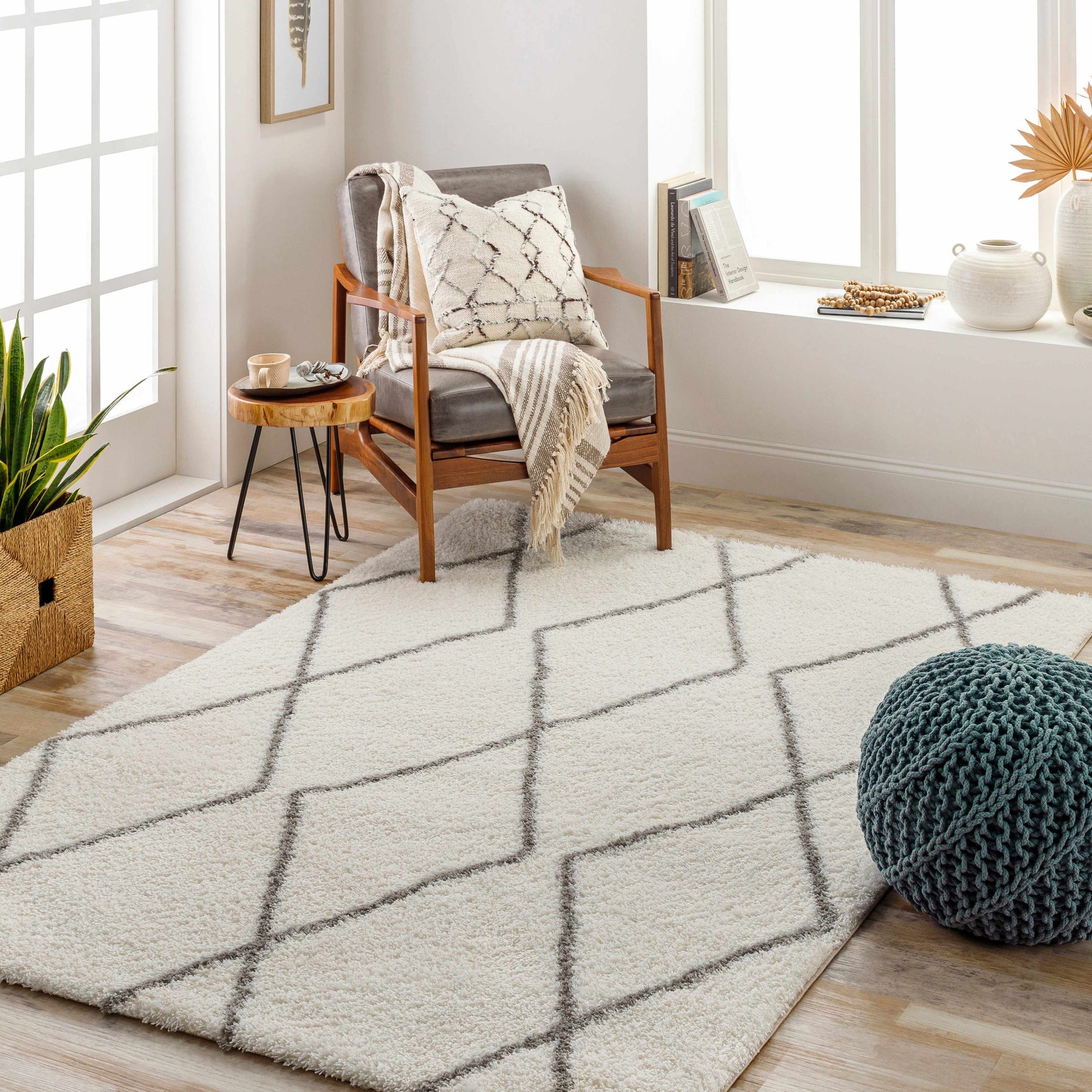 Maximiliano Area Rug - Ornate Home
