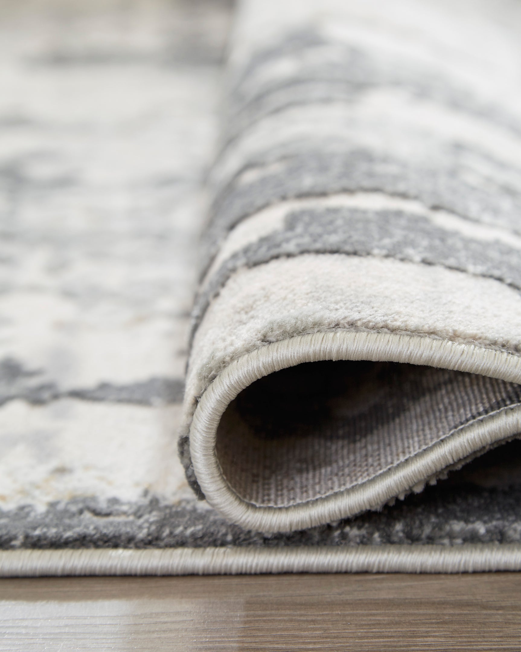 Mazatl Multi Large Rug / 7'10''W x 10'2''D - Ornate Home