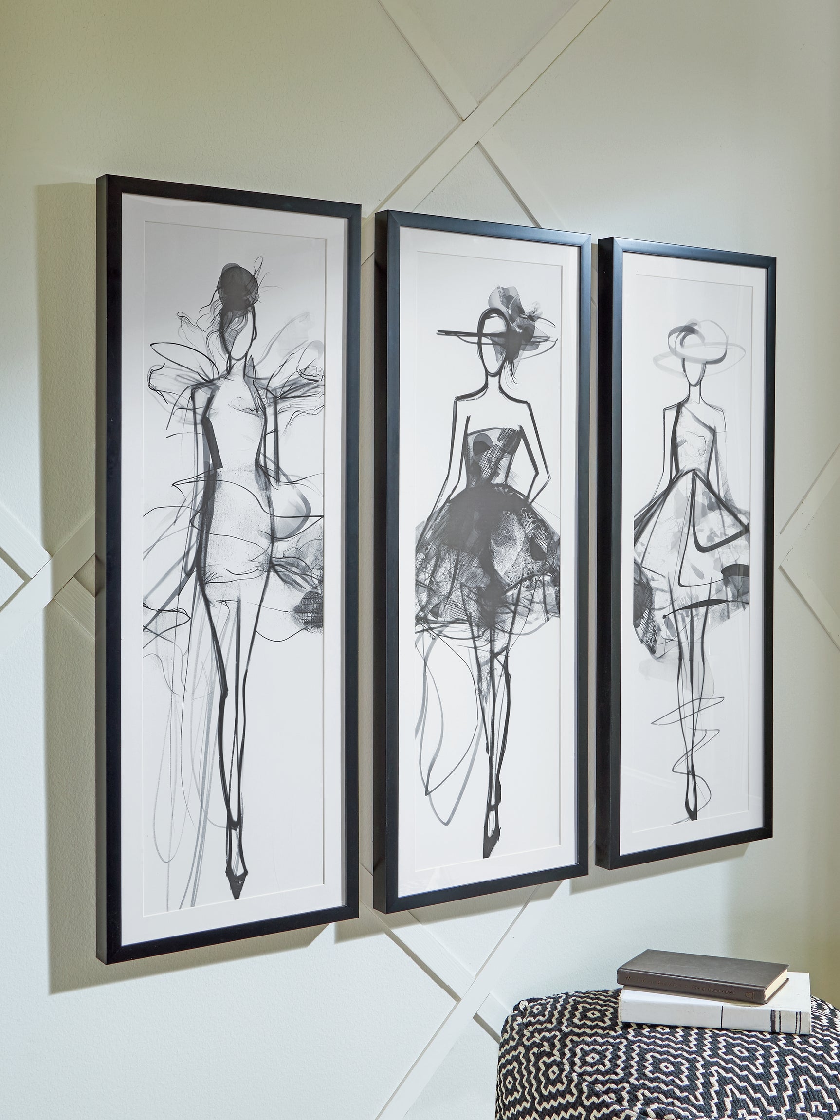 Mckerrick Black/White Wall Art Set (Set of 3) - Ornate Home