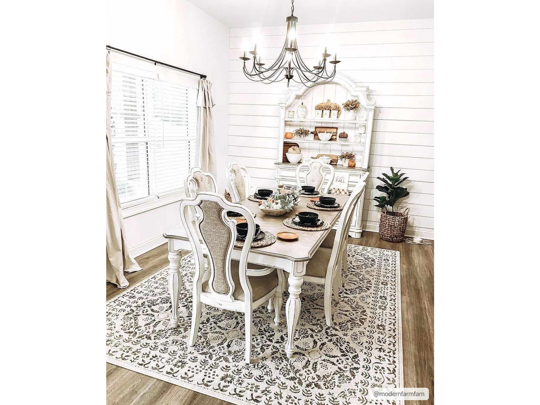 Megargel Area Rug - Ornate Home