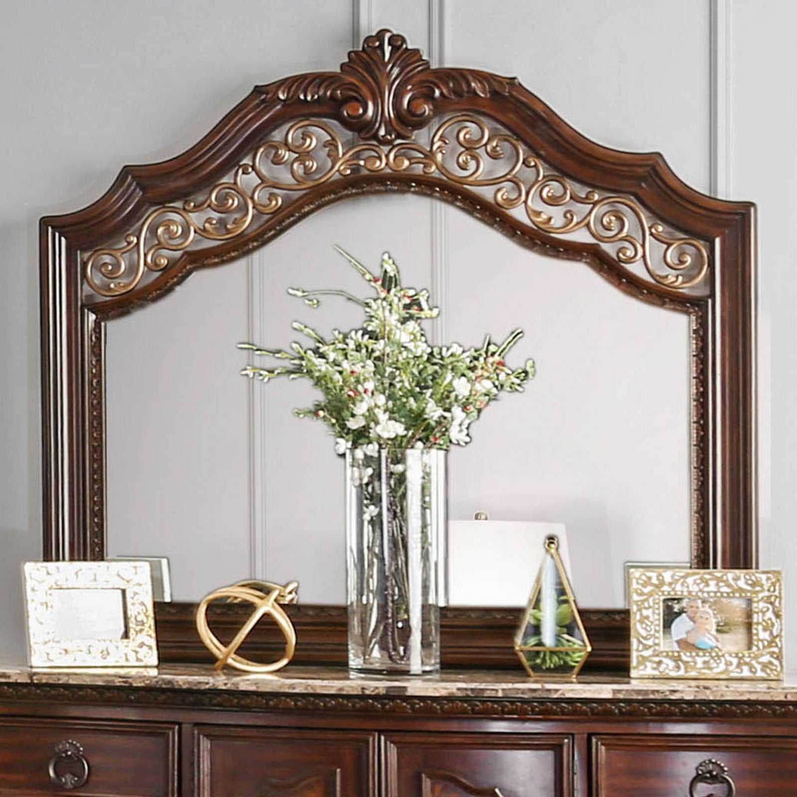 Menodora Brown Cherry 4 Pc. Queen Bedroom Set - Ornate Home