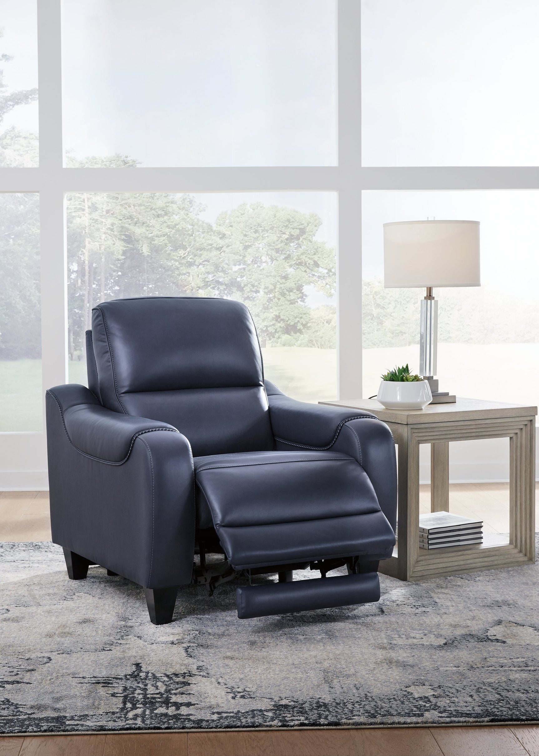 Mercomatic Ocean Power Recliner - Ornate Home
