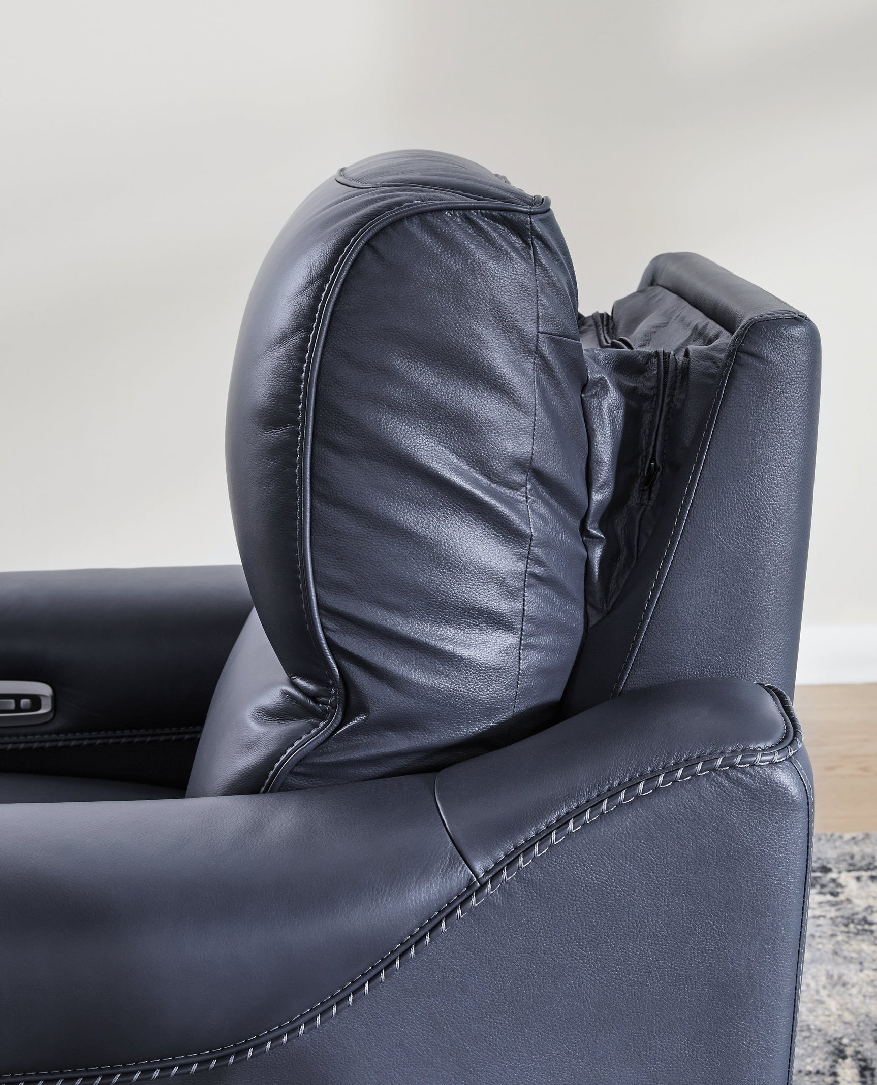 Mercomatic Ocean Power Recliner - Ornate Home