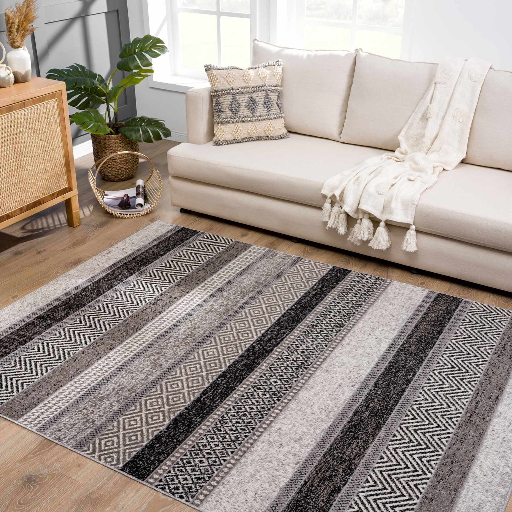 Middlestown Washable Area Rug - Ornate Home