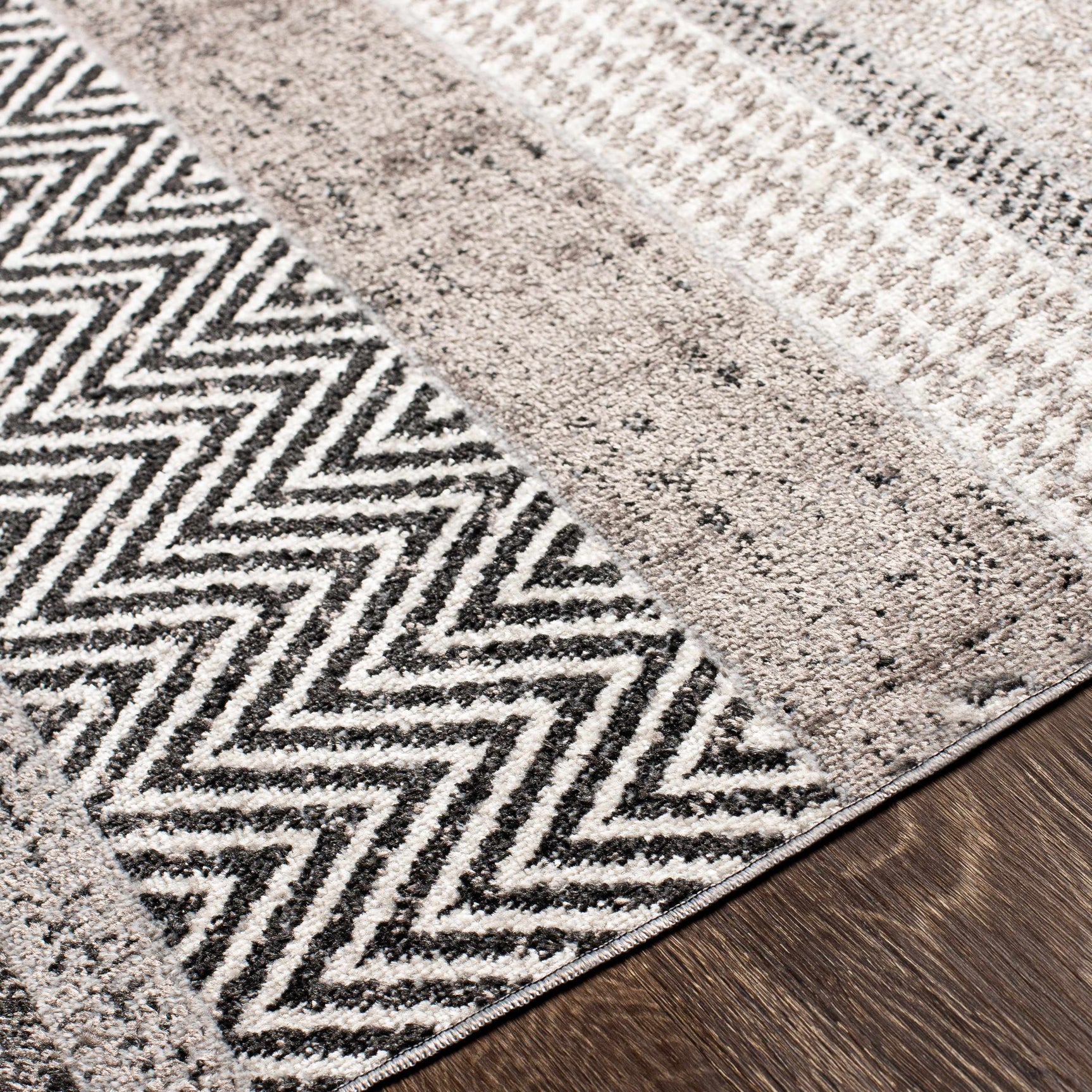 Middlestown Washable Area Rug - Ornate Home
