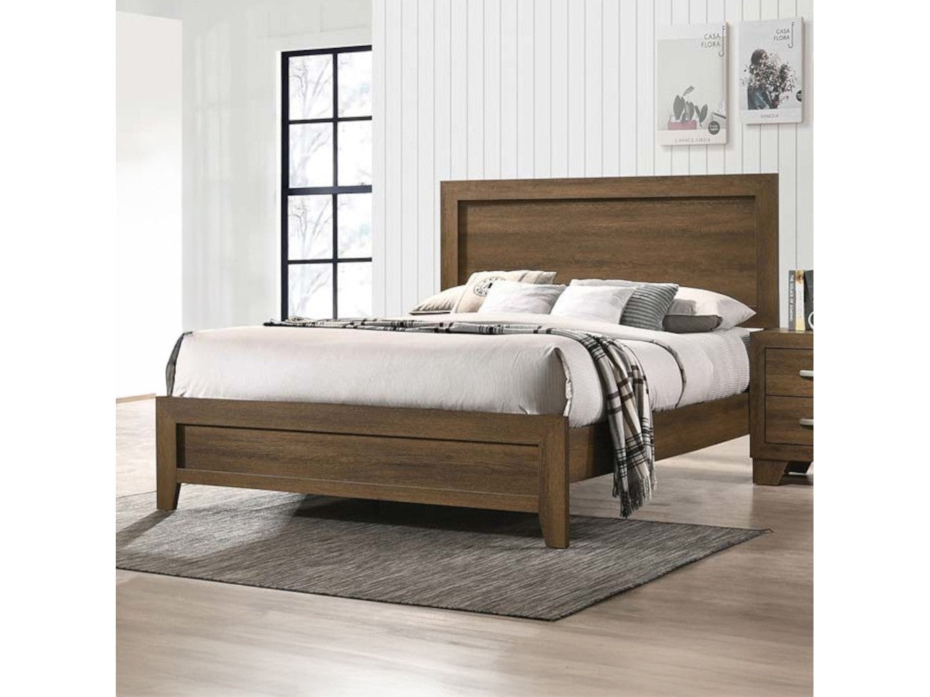 ACME Miquell Queen Bed | Ornate Home