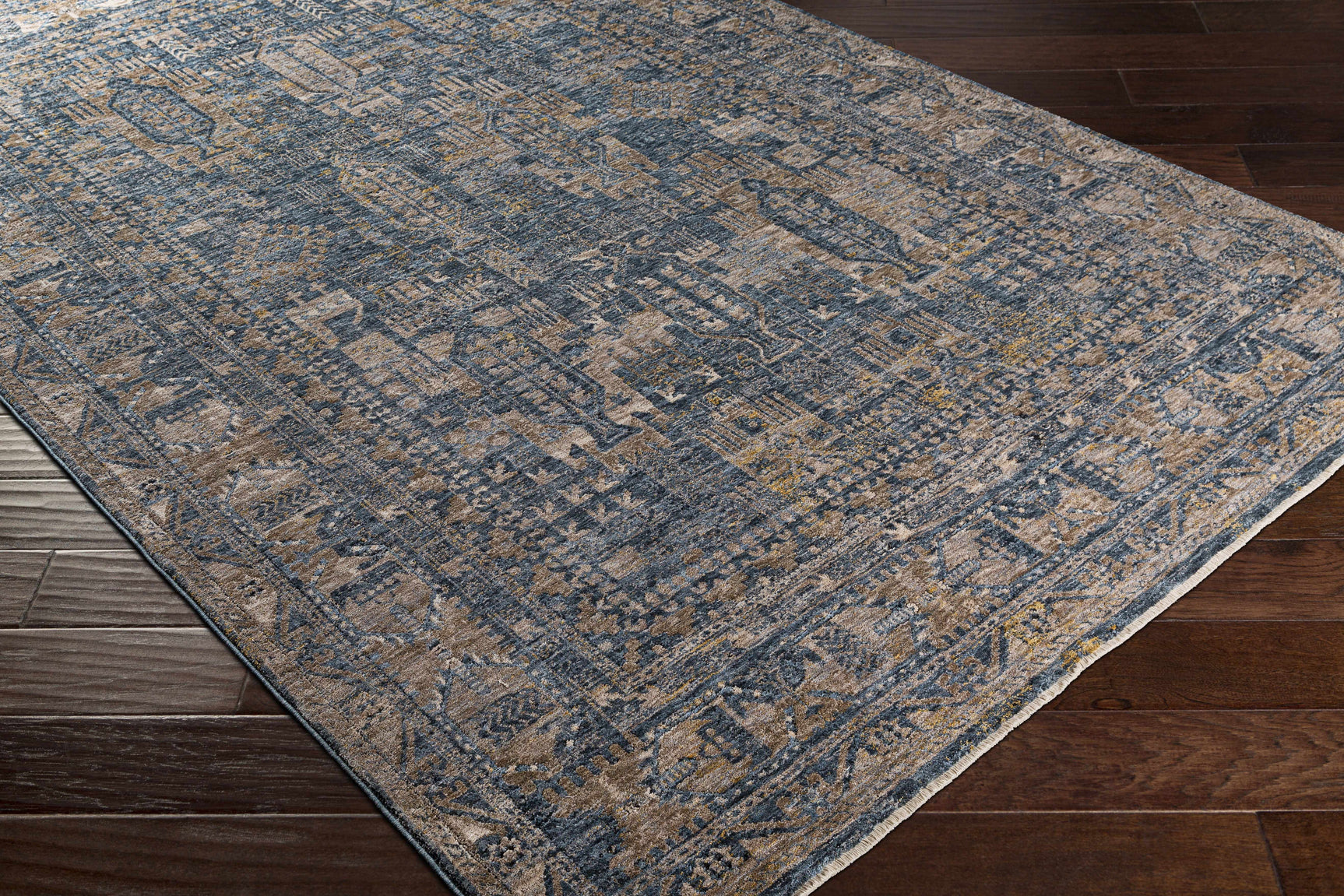 Mirabel Denim Blue Traditional Rug - Ornate Home