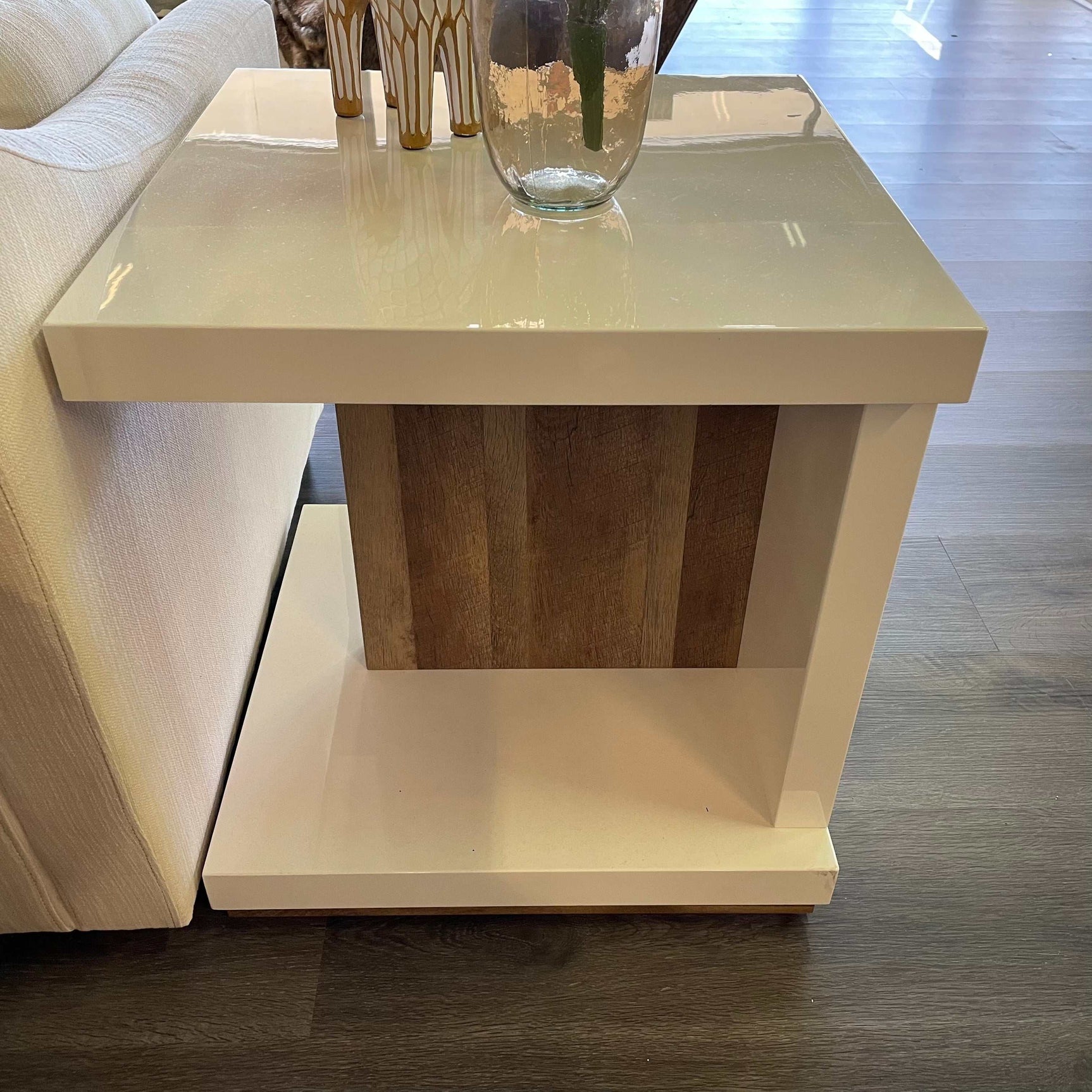 Moa White & Natural End Table - Ornate Home