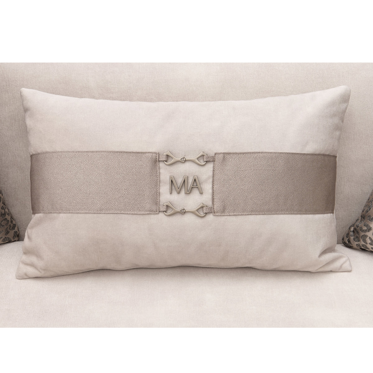 Mod Dream Rich Champagne/Dove Standard Sofa