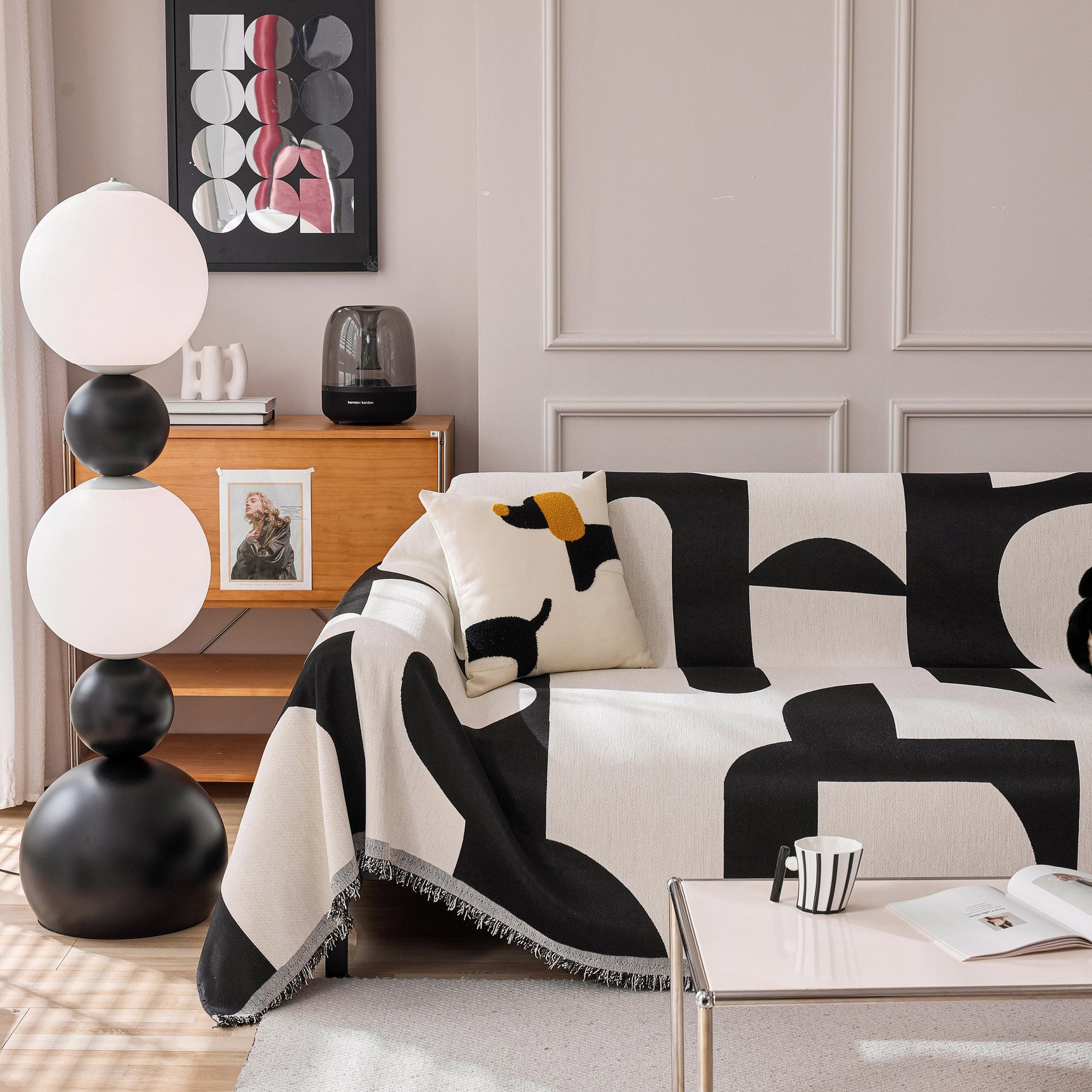 Modern Abstract Chenille Sofa Cover, Large Soft Throw Blanket with Tassels for Couch - Ornate Home