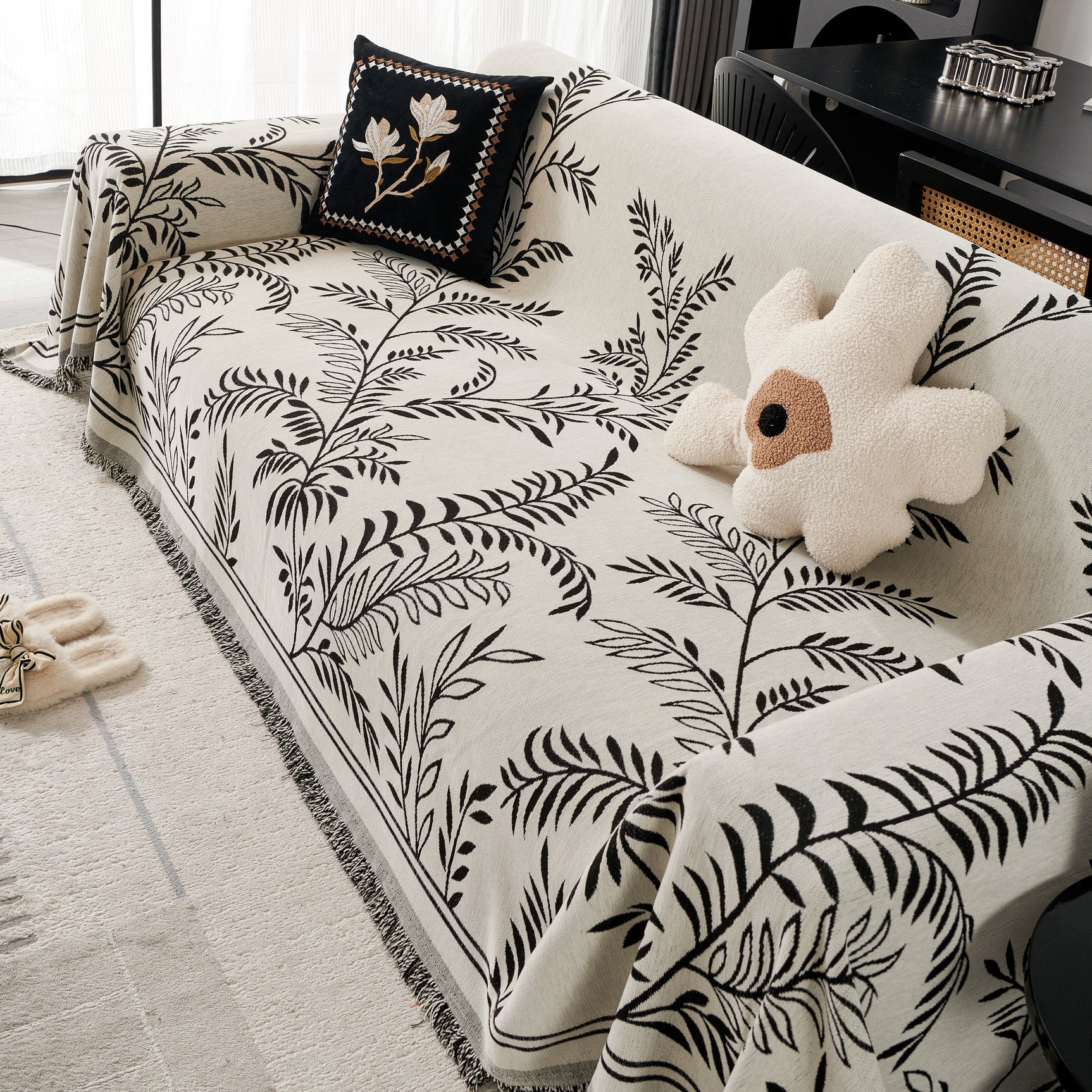 Modern Minimalist Chenille Willow Leaf Pattern Couch Cover Blanket, Luxurious Blankets for The Sofa - Ornate Home