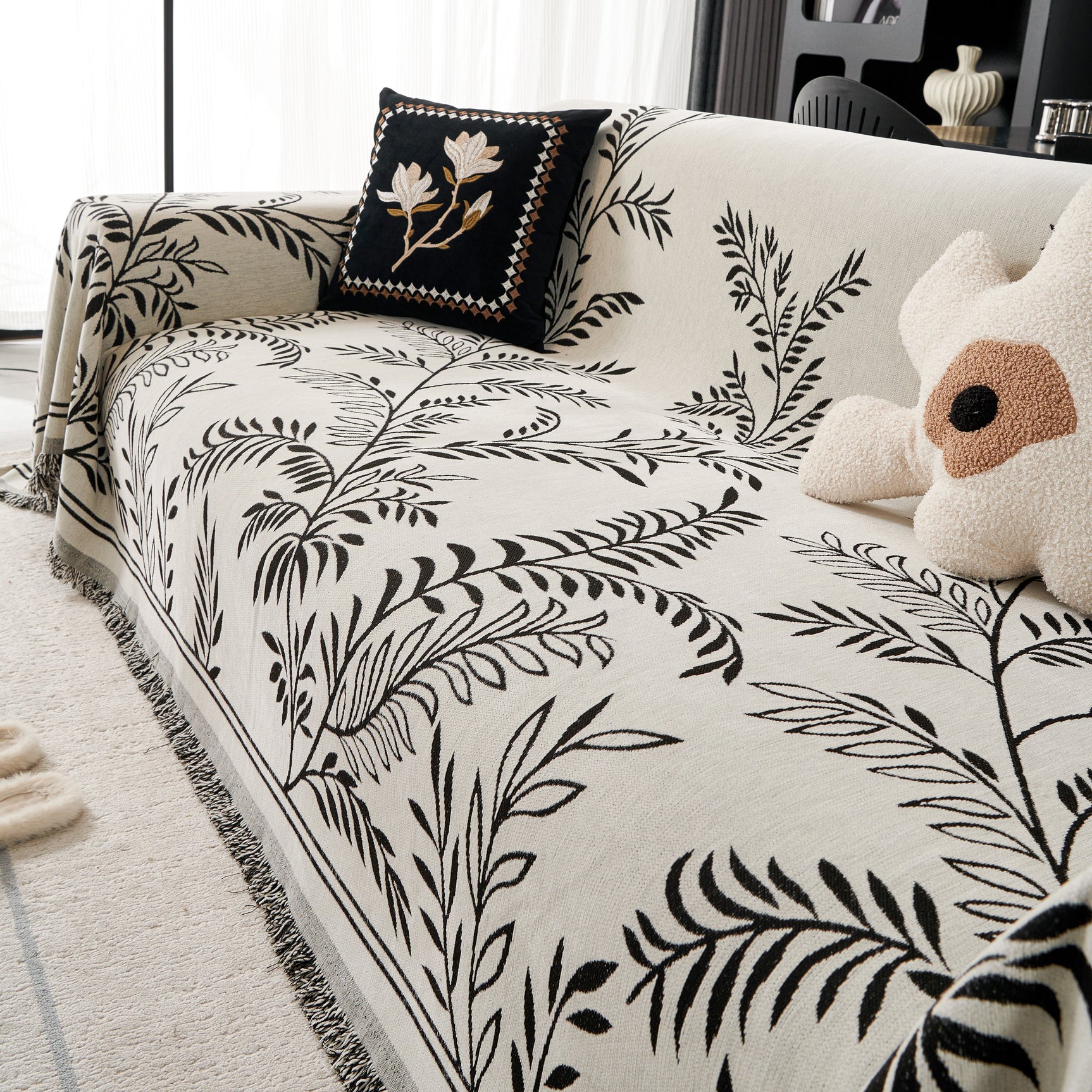 Modern Minimalist Chenille Willow Leaf Pattern Couch Cover Blanket, Luxurious Blankets for The Sofa - Ornate Home