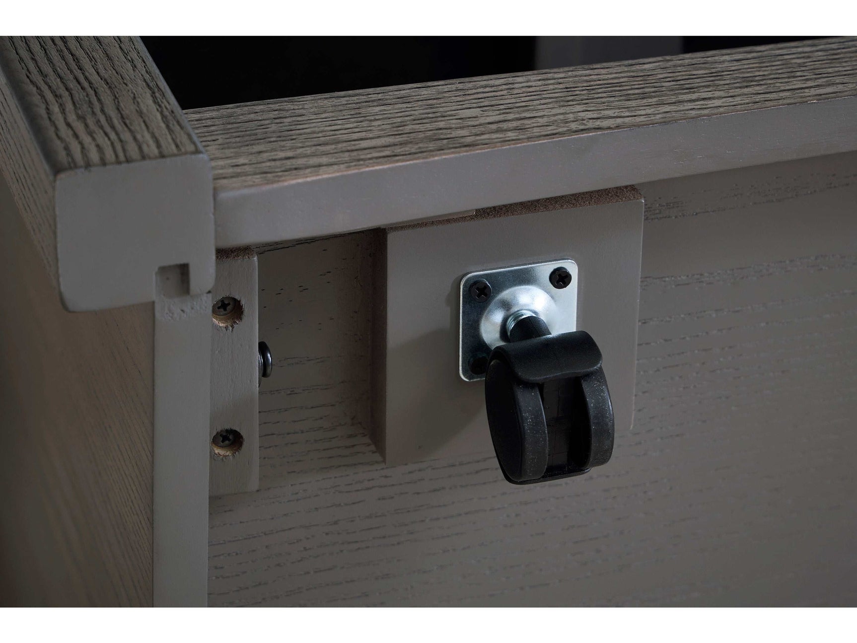 Montillan Grayish Brown Lift-Top Coffee Table - Ornate Home