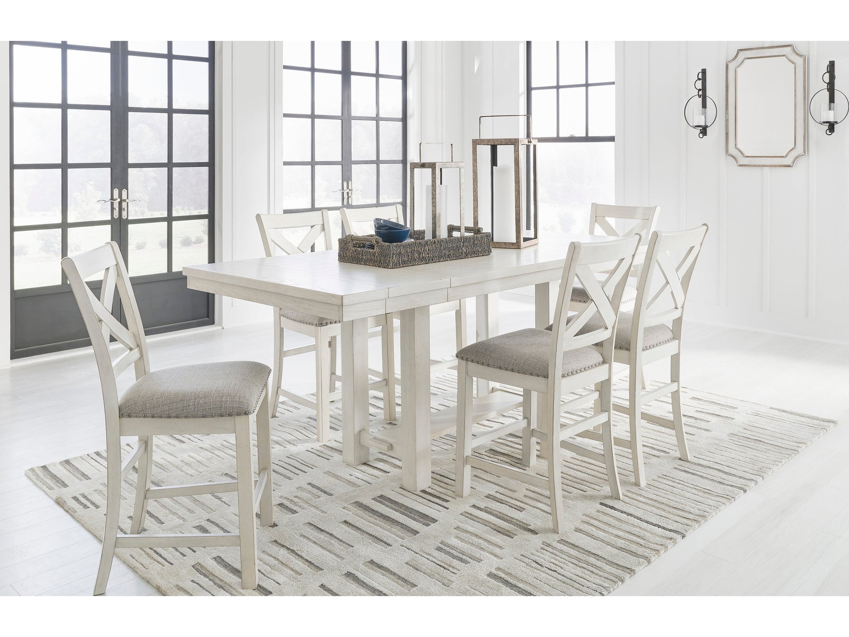 Moriville, Robbinsdale Dining Set - Ornate Home