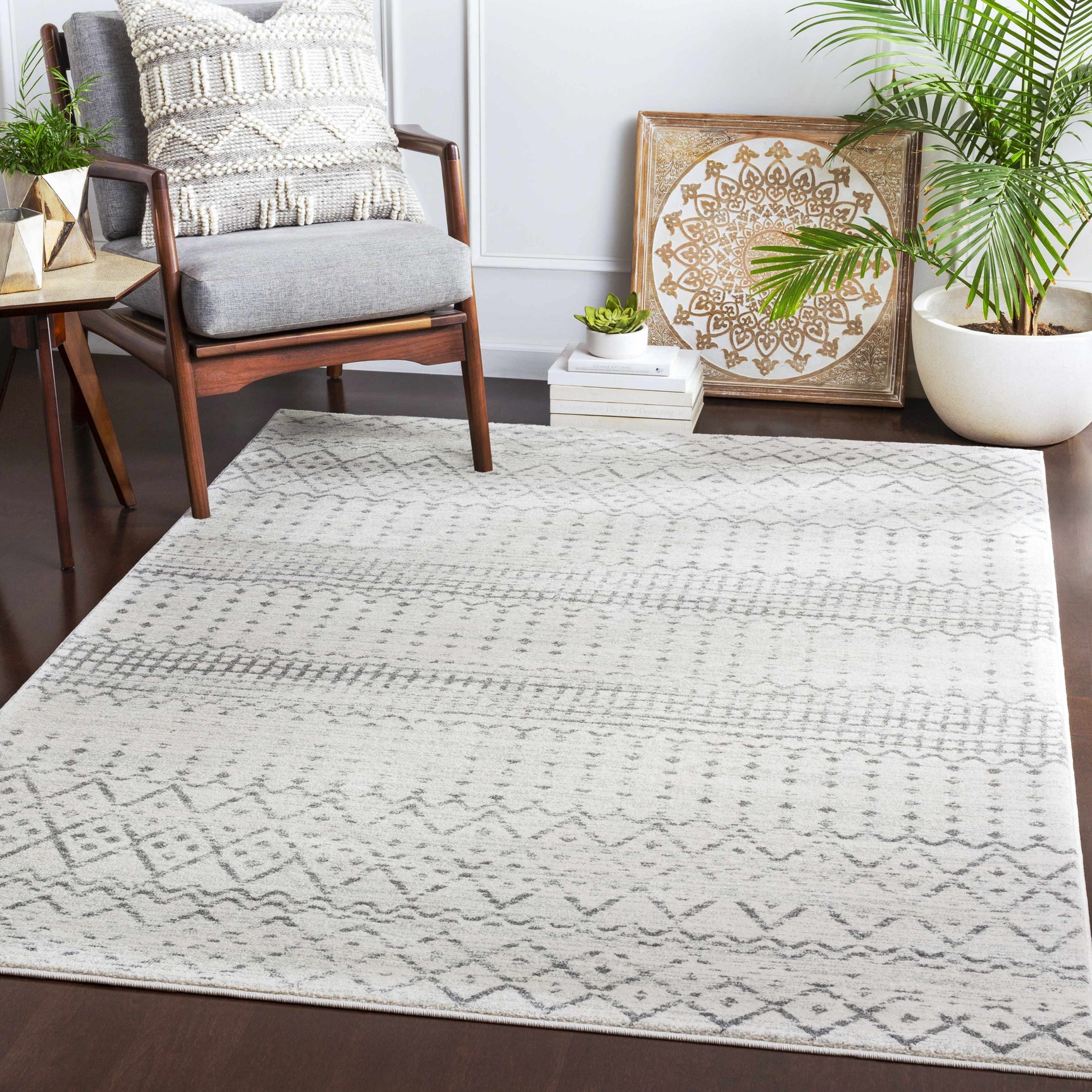 Moweaqua Area Rug - Clearance - Ornate Home