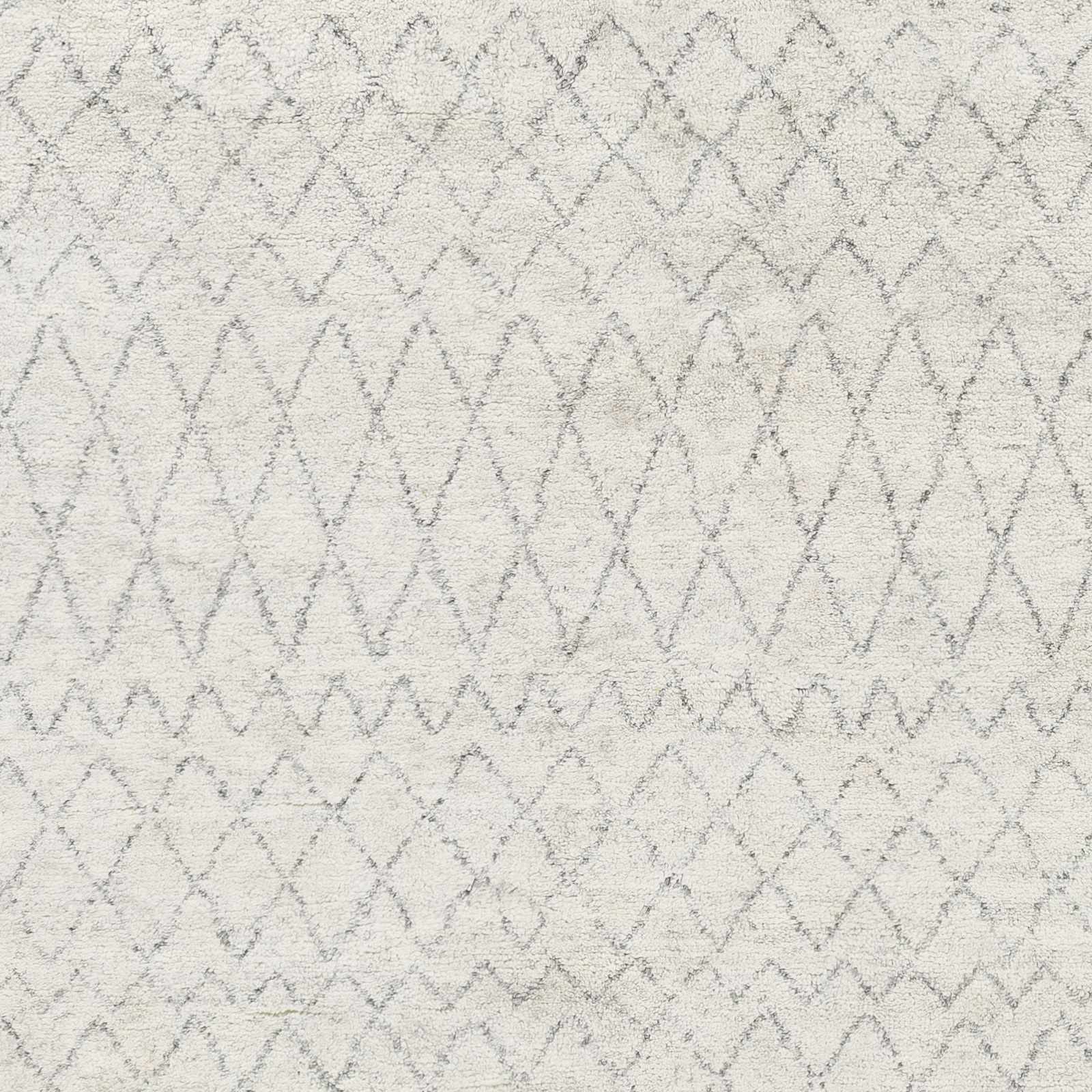 Mozon Handmade Faux Silk Area Rug - Clearance - Ornate Home